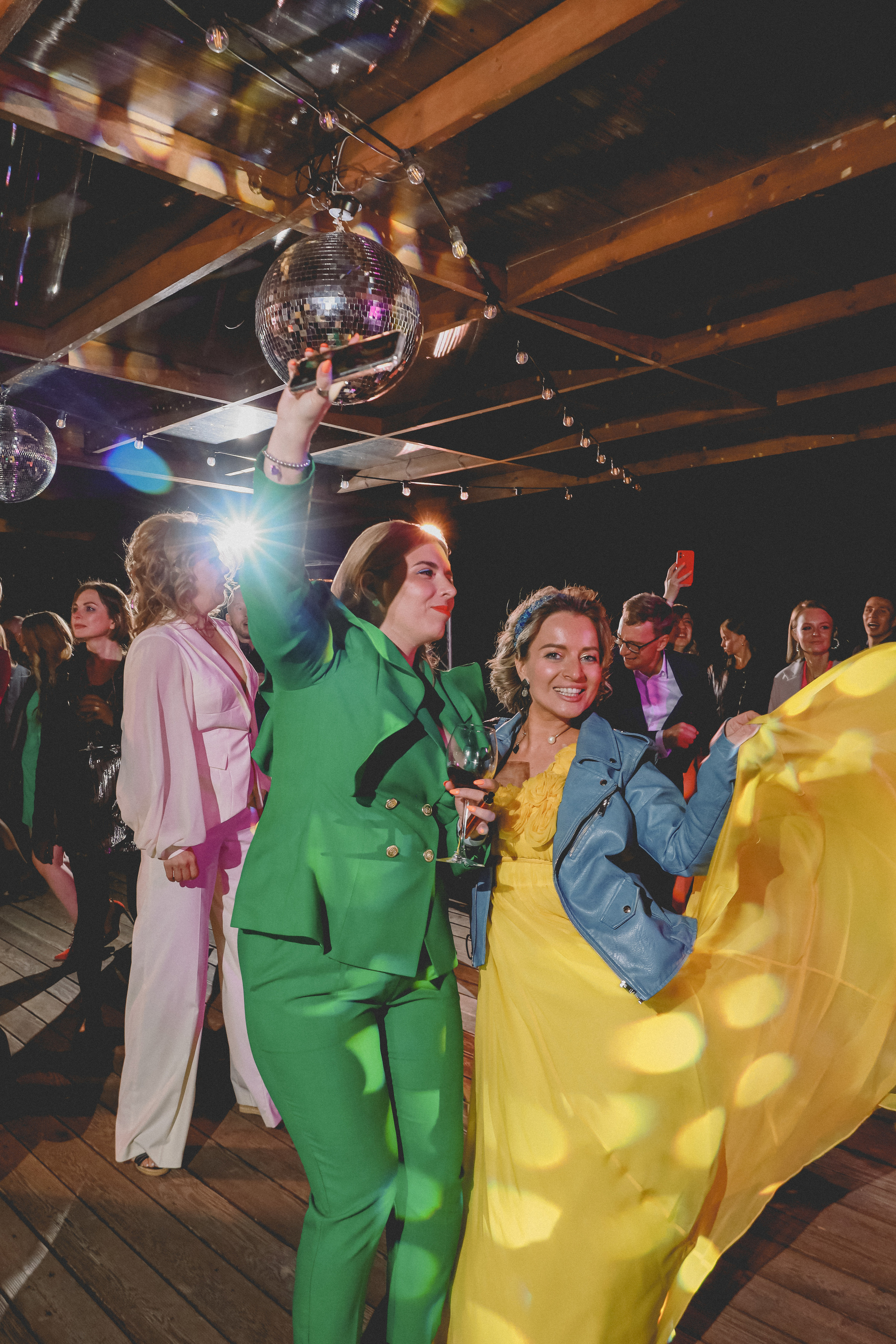 Антон и Софья. Свадебный и семейный фотограф Екатеринбург