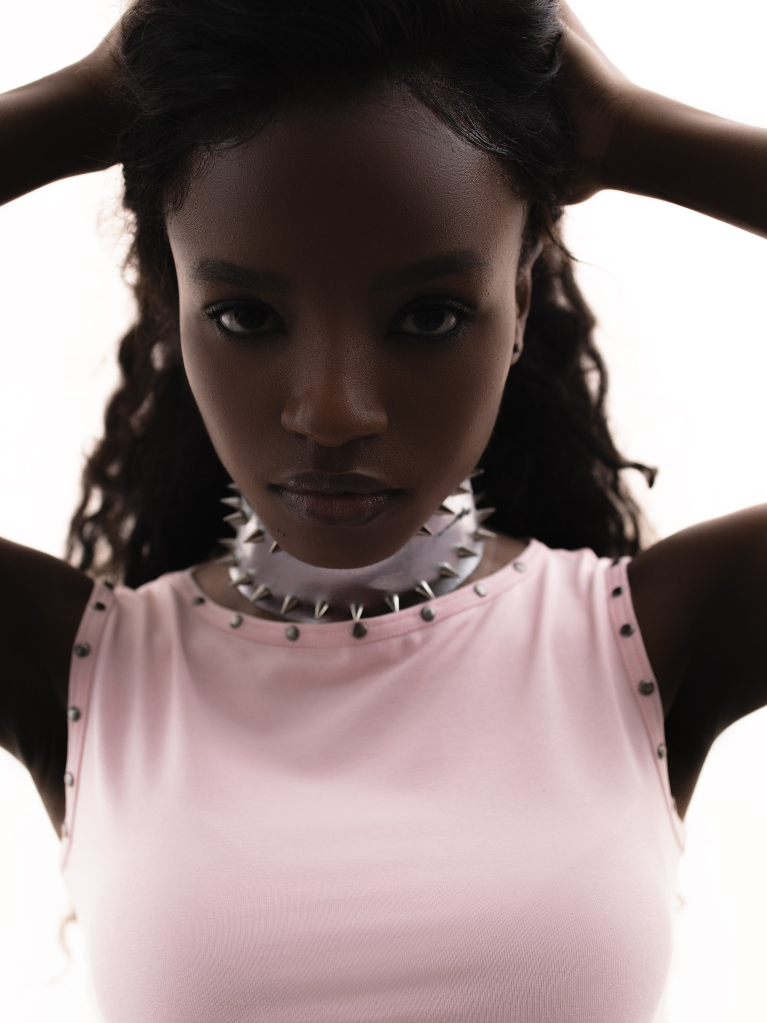 ЛУКБУК. RUNA production — стильные съемки для брендов