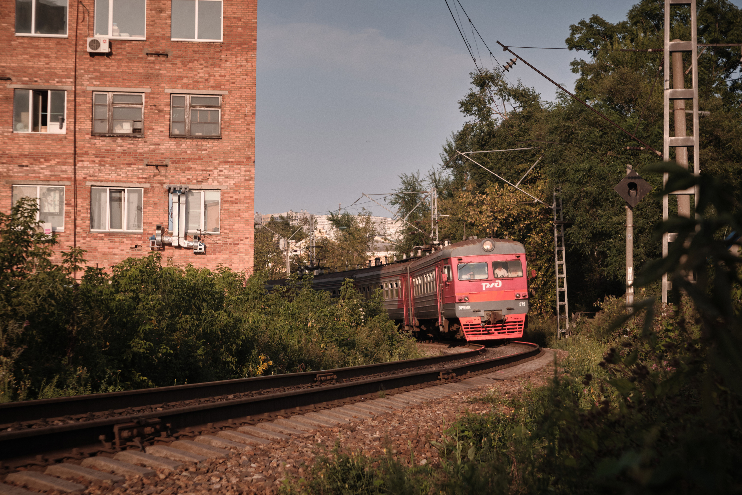 Железная дорога. Фотограф портретный архитектурный лавстори будуар Санкт-Петербург Виктор Иванов