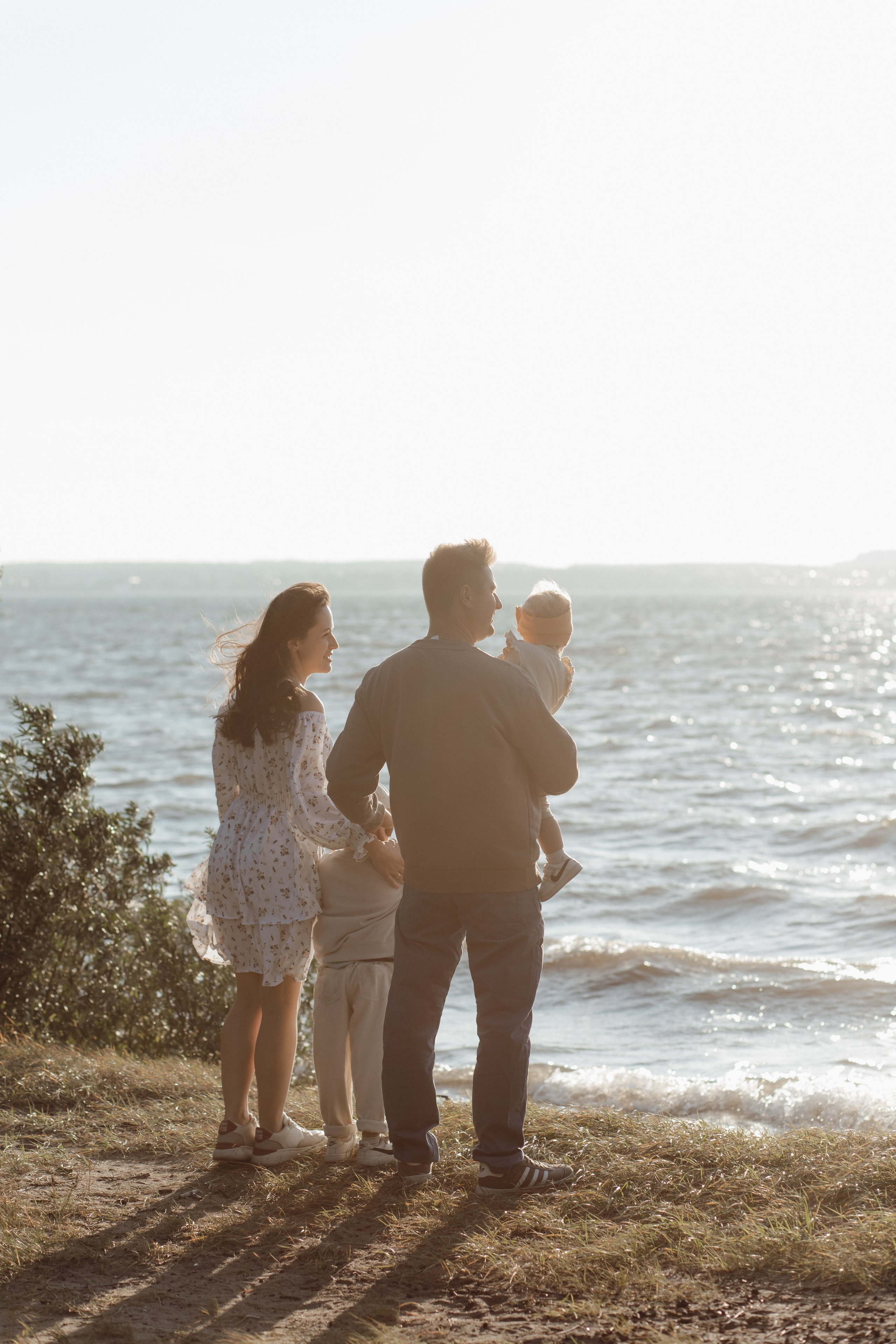 На берегу. Семейный и свадебный фотограф в Челябинске Мария Леонтьева