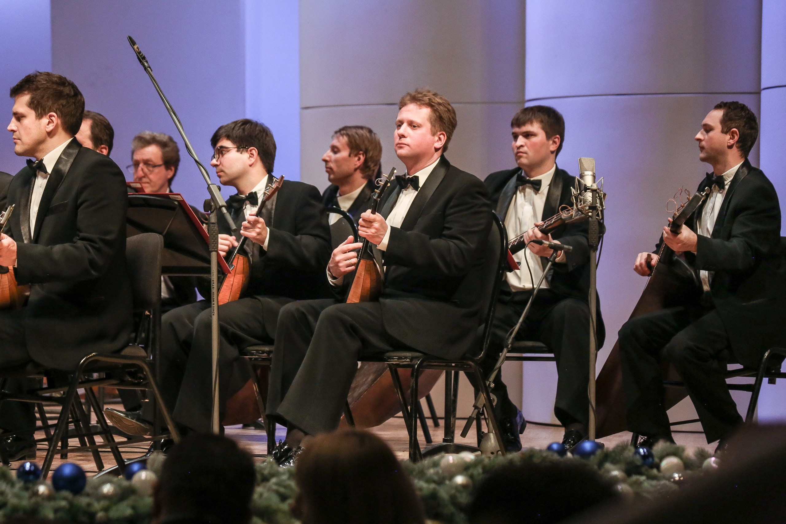 Christmas in Blue. Дарья Письменюк / Darya Leitstern — фотограф, музыкант, журналист, путешественник