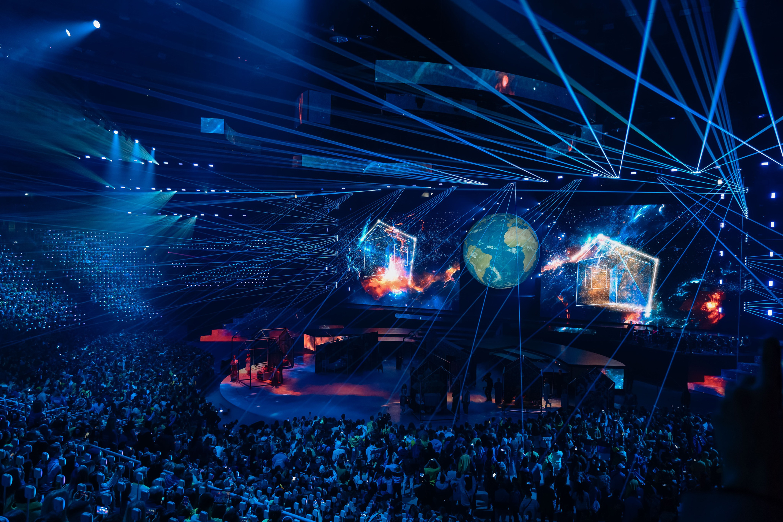 Всемирный фестиваль молодежи. Репортажный фотограф в Крыму Ксения Гасица