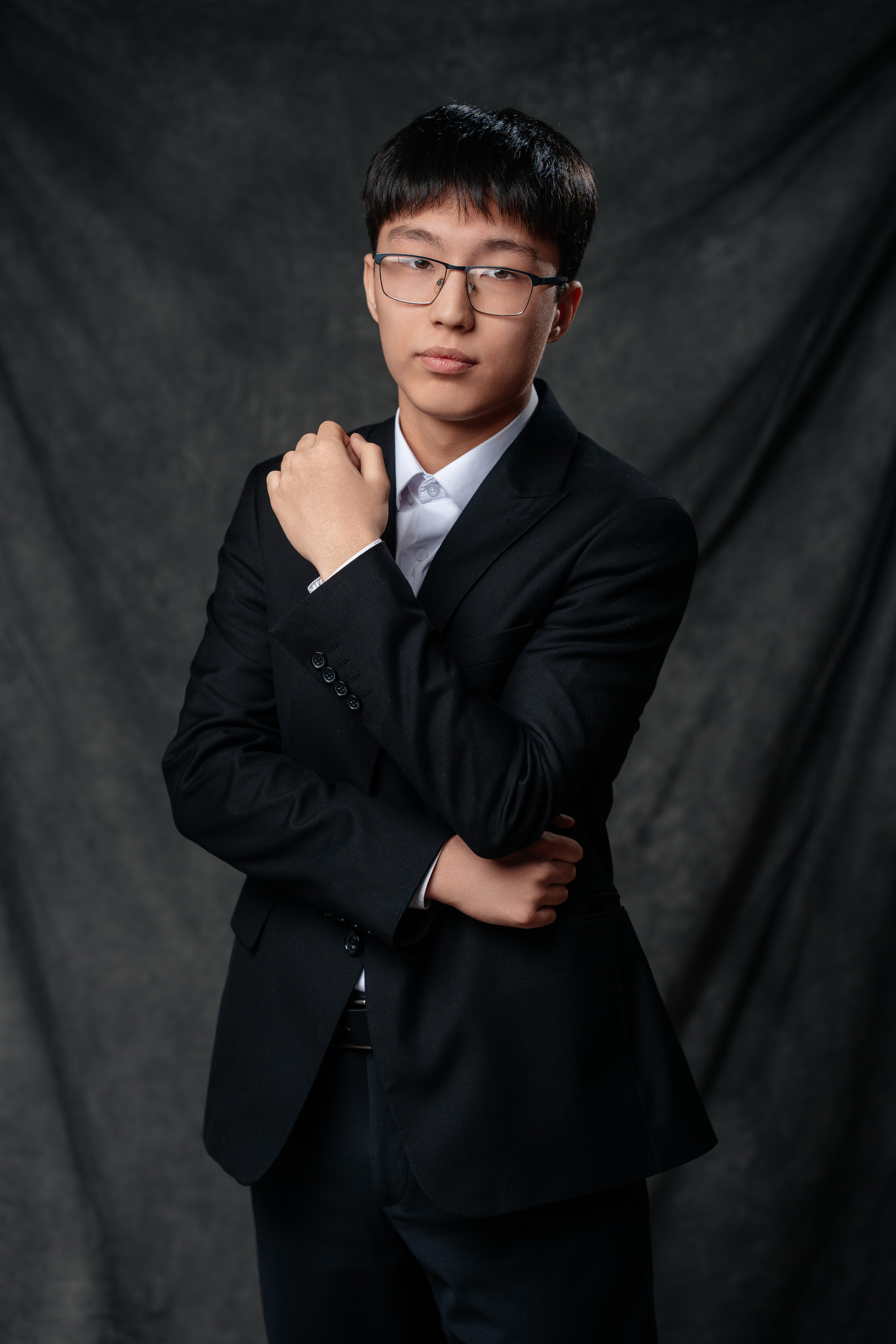 Портреты. Выпускные альбомы в Нур-Султане (Астана) и по всему Казахстану