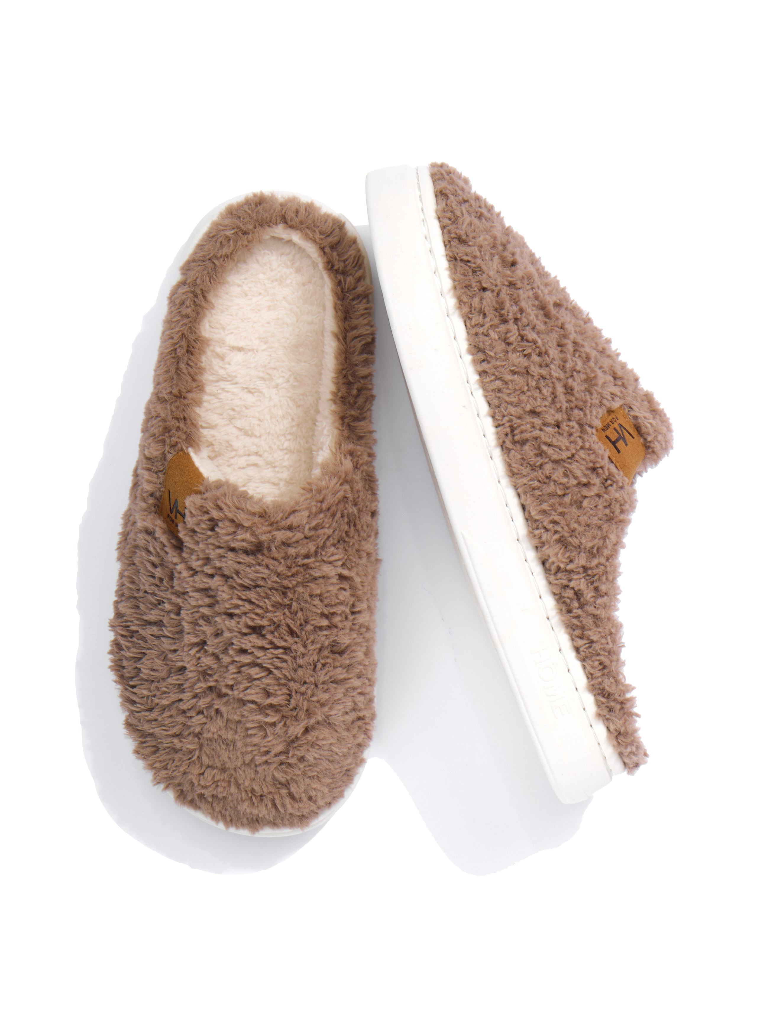 Домашние тапочки. Фотостудия для Wildberries Ozon