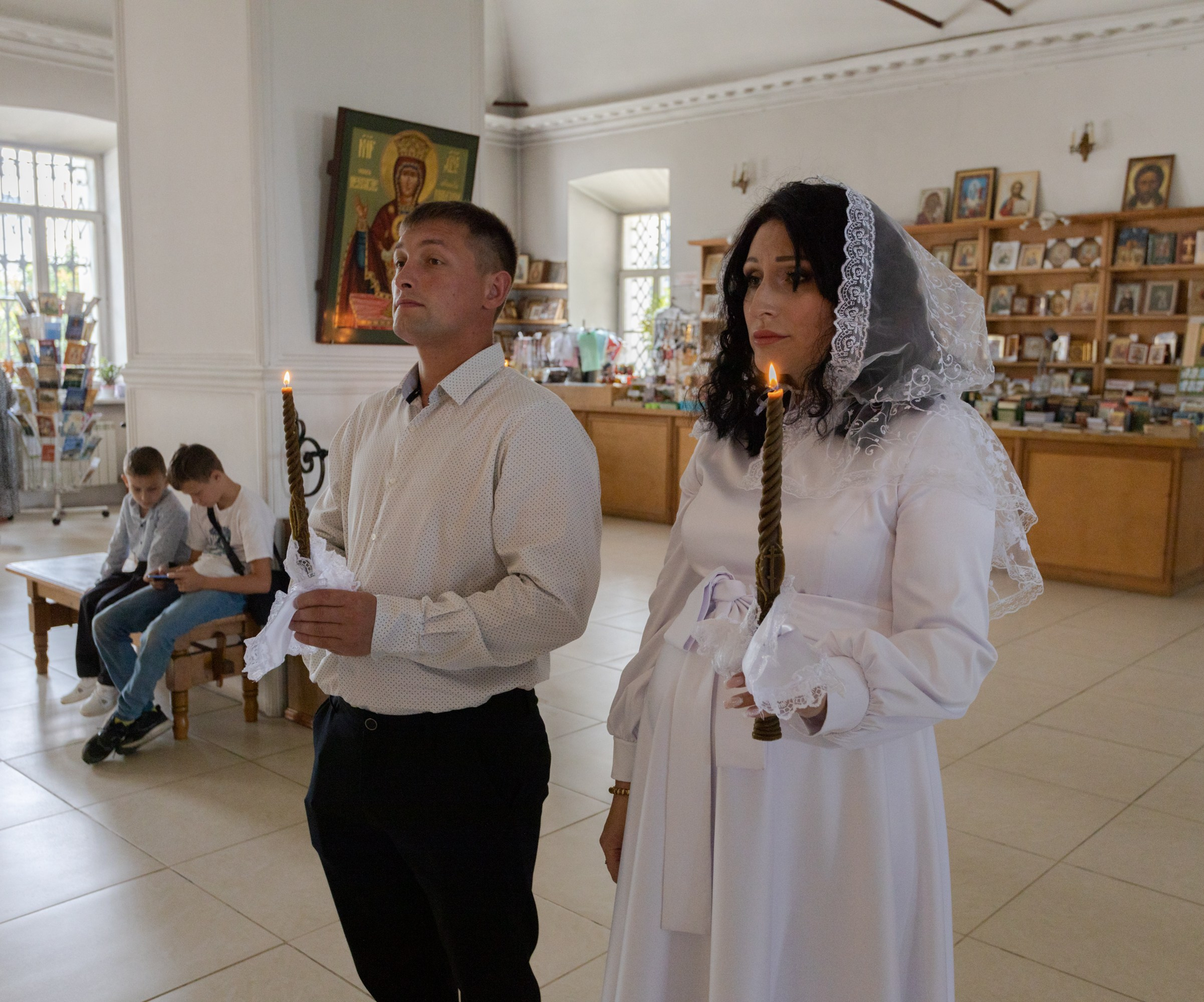 Свадьба, роспись в ЗАГСе, венчание, крещение, выписка из роддома — фотосъёмка. Визуальная упаковка брендов и проектов через фото и видеопроизводство