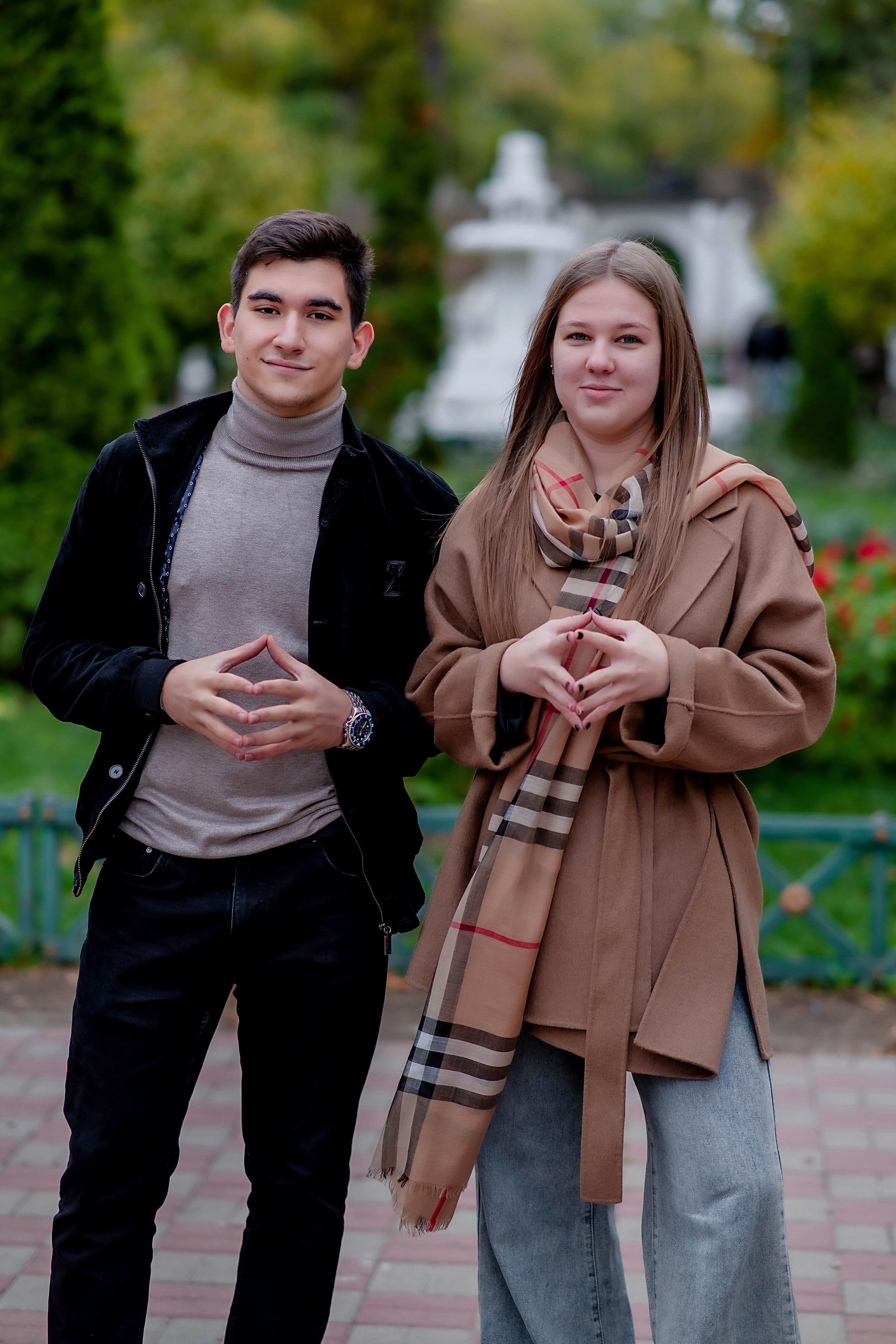 Фотосессия Гимназия № 14 класс 11Б ВЫПУСК 2025. Современные Выпускные Альбомы в Ростове-на-Дону