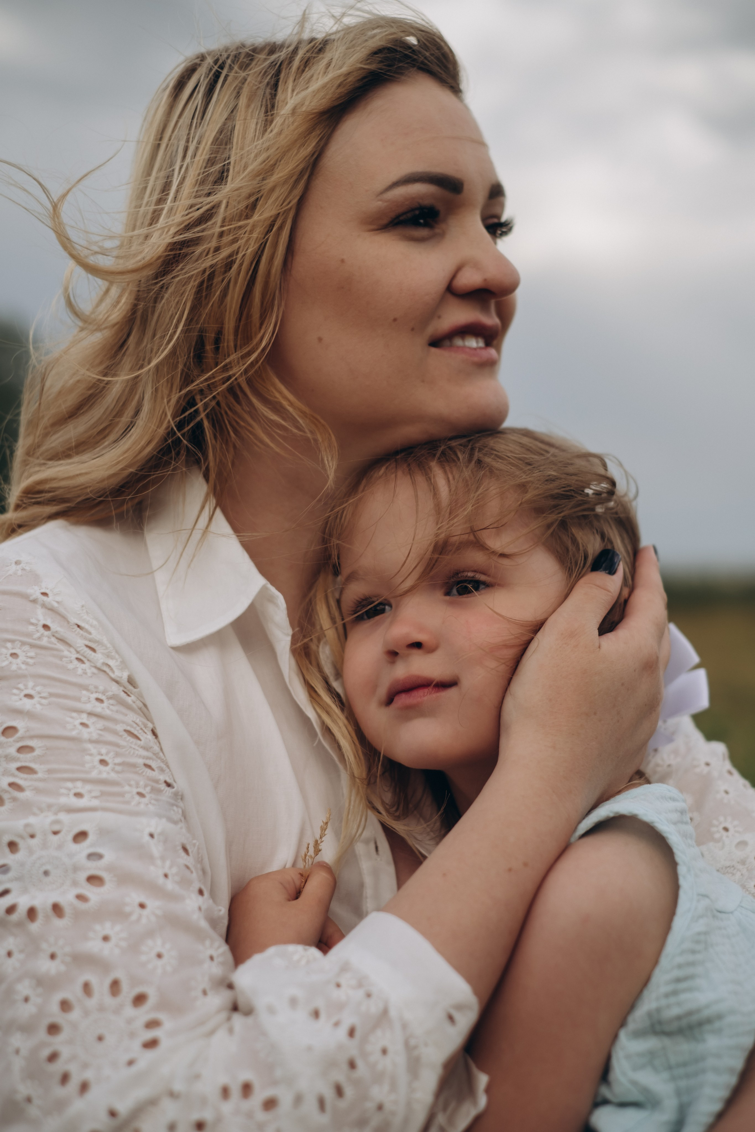 Прогулочная у моря. Мама и дочь. Фотограф Новосибирск Анна Рождественская