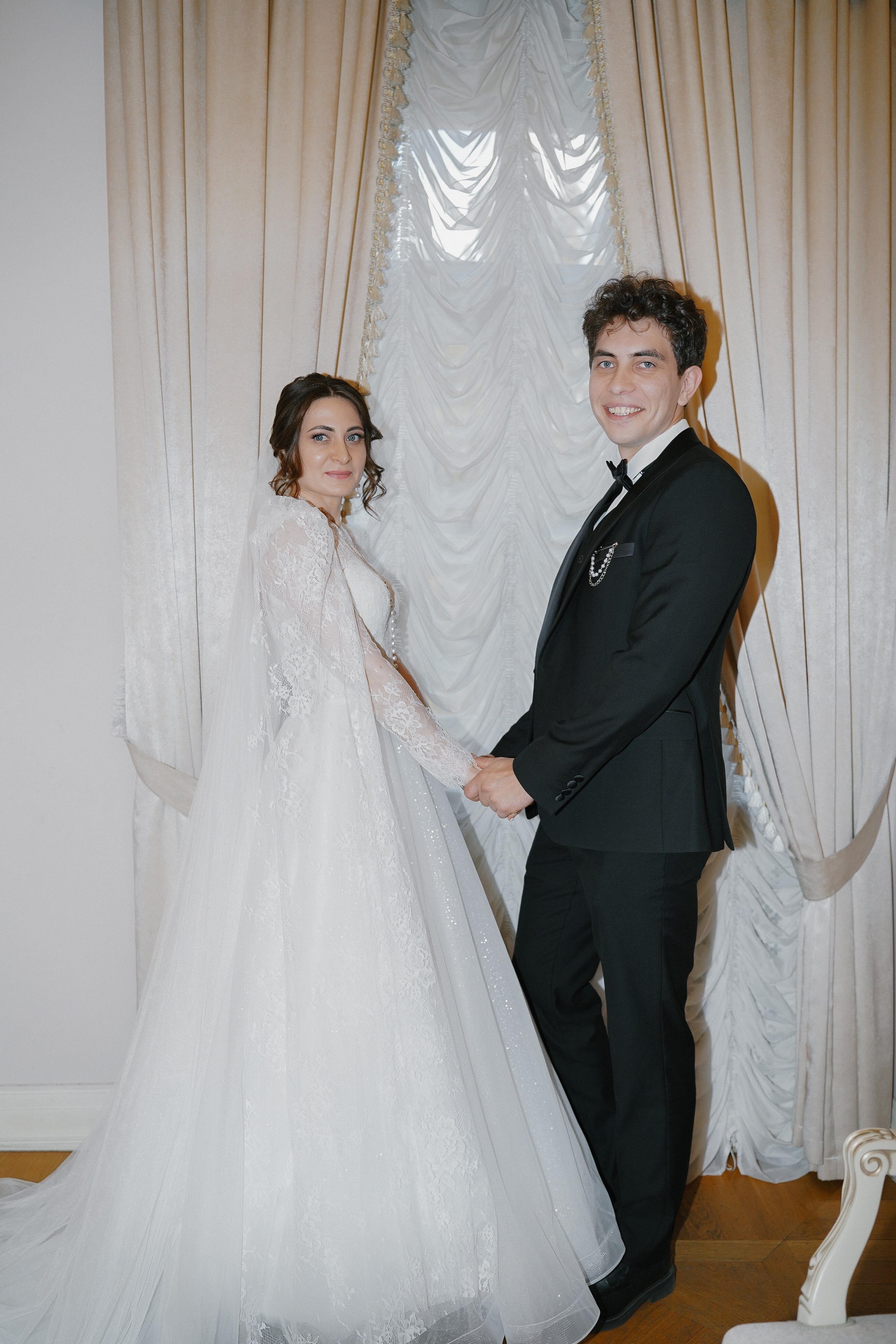 Амина и Алексей. Главная