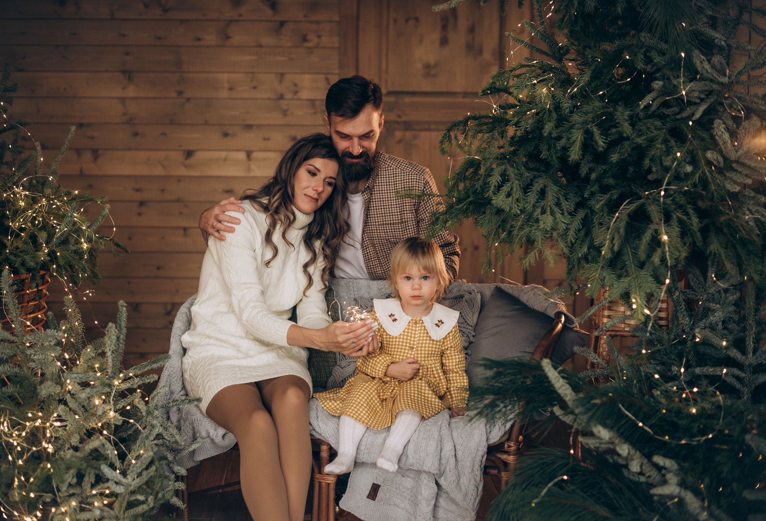 Семейная новогодняя фотосессия в студии. Семейный фотограф в Домодедово и Москве Елена Пичугина