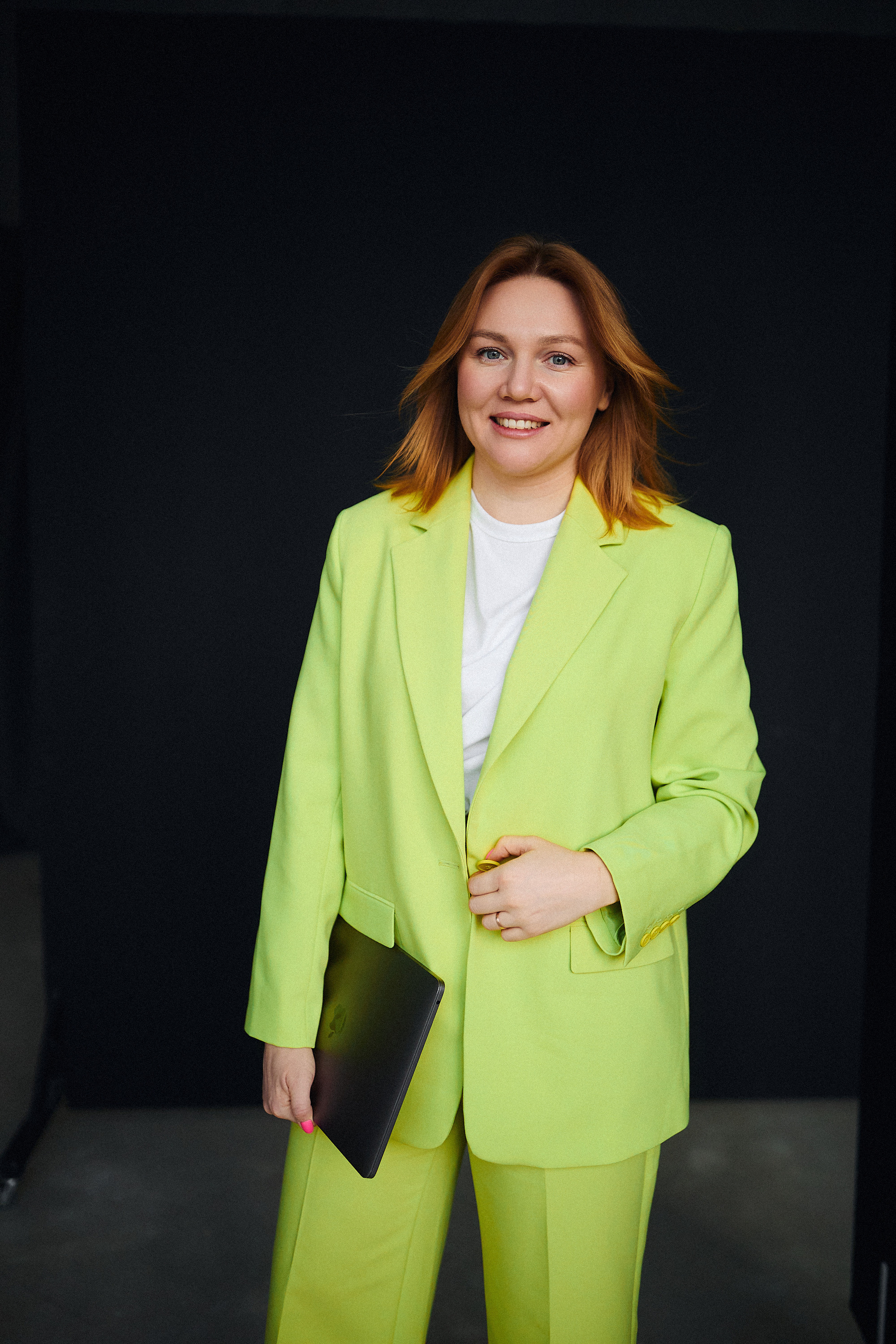 Деловой портрет. Бизнес портрет Аэросъемка Интерьерная съемка Тюмень