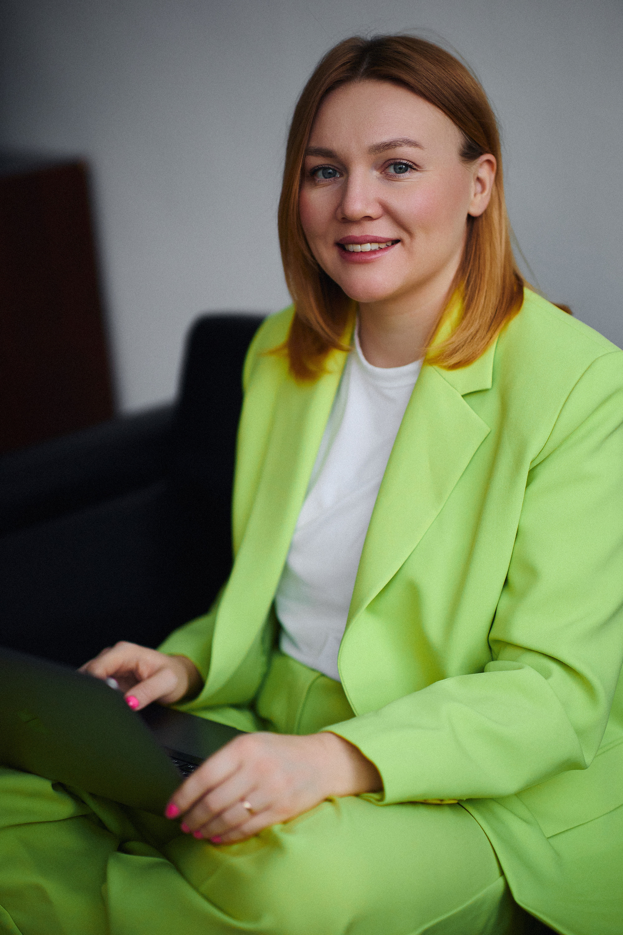 Деловой портрет. Бизнес портрет Аэросъемка Интерьерная съемка Тюмень