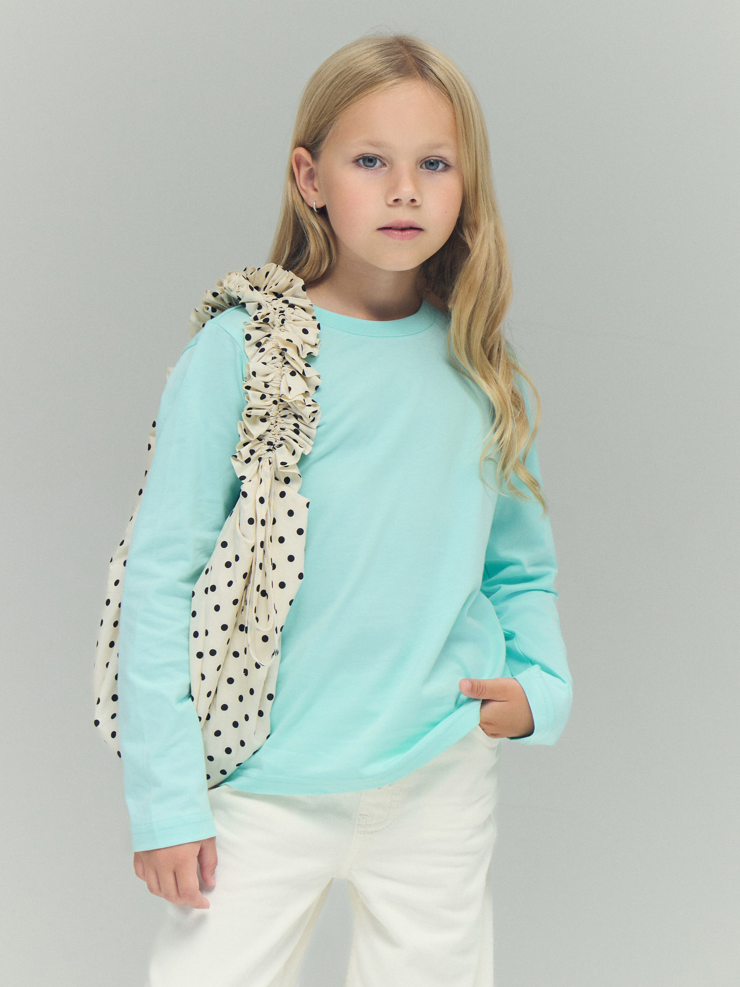 Детские лонгсливы. Фотограф Валерий Федяев | vallerzu