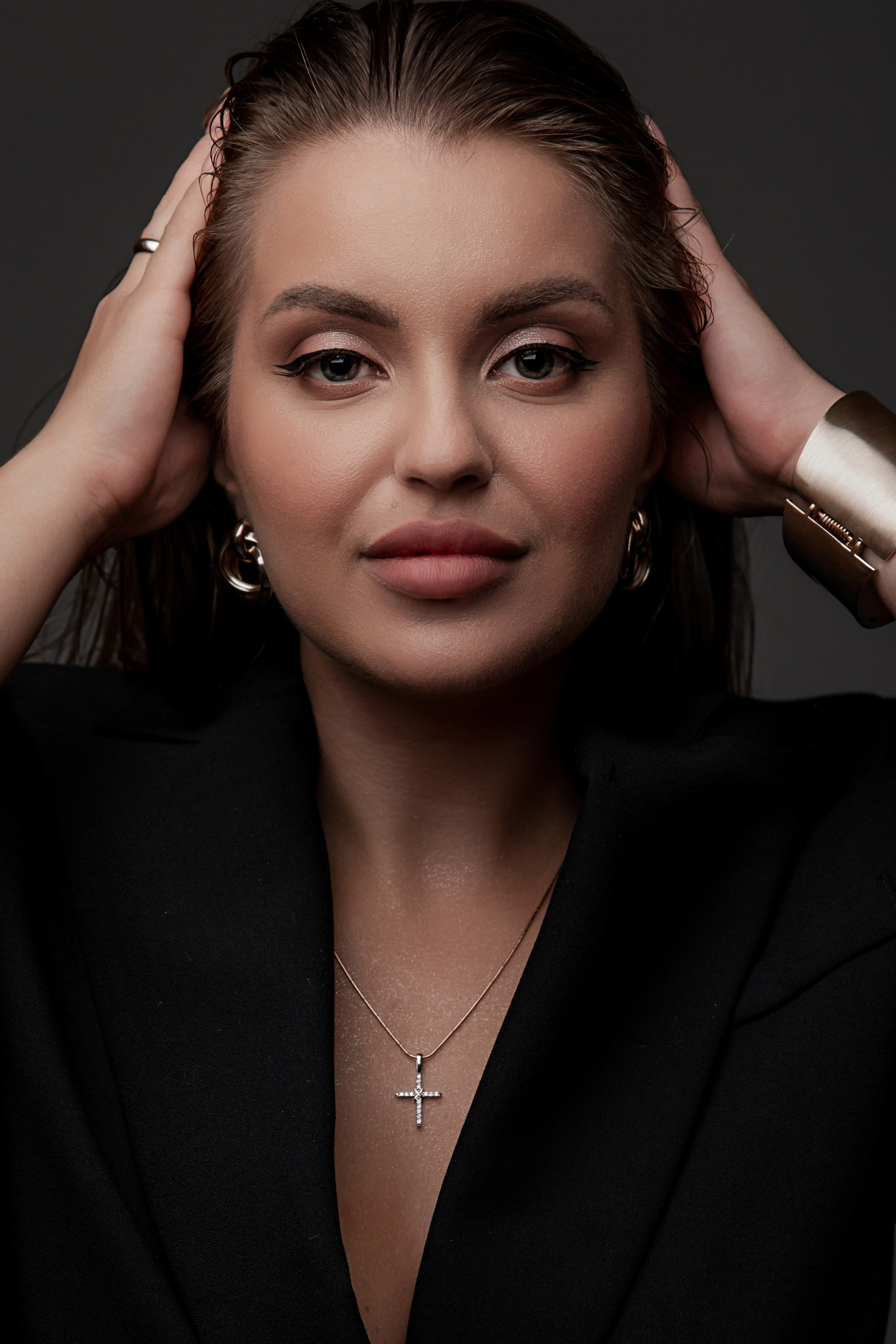 Юлия мастер перманента. Свадебный и семейный фотограф Александра Кос