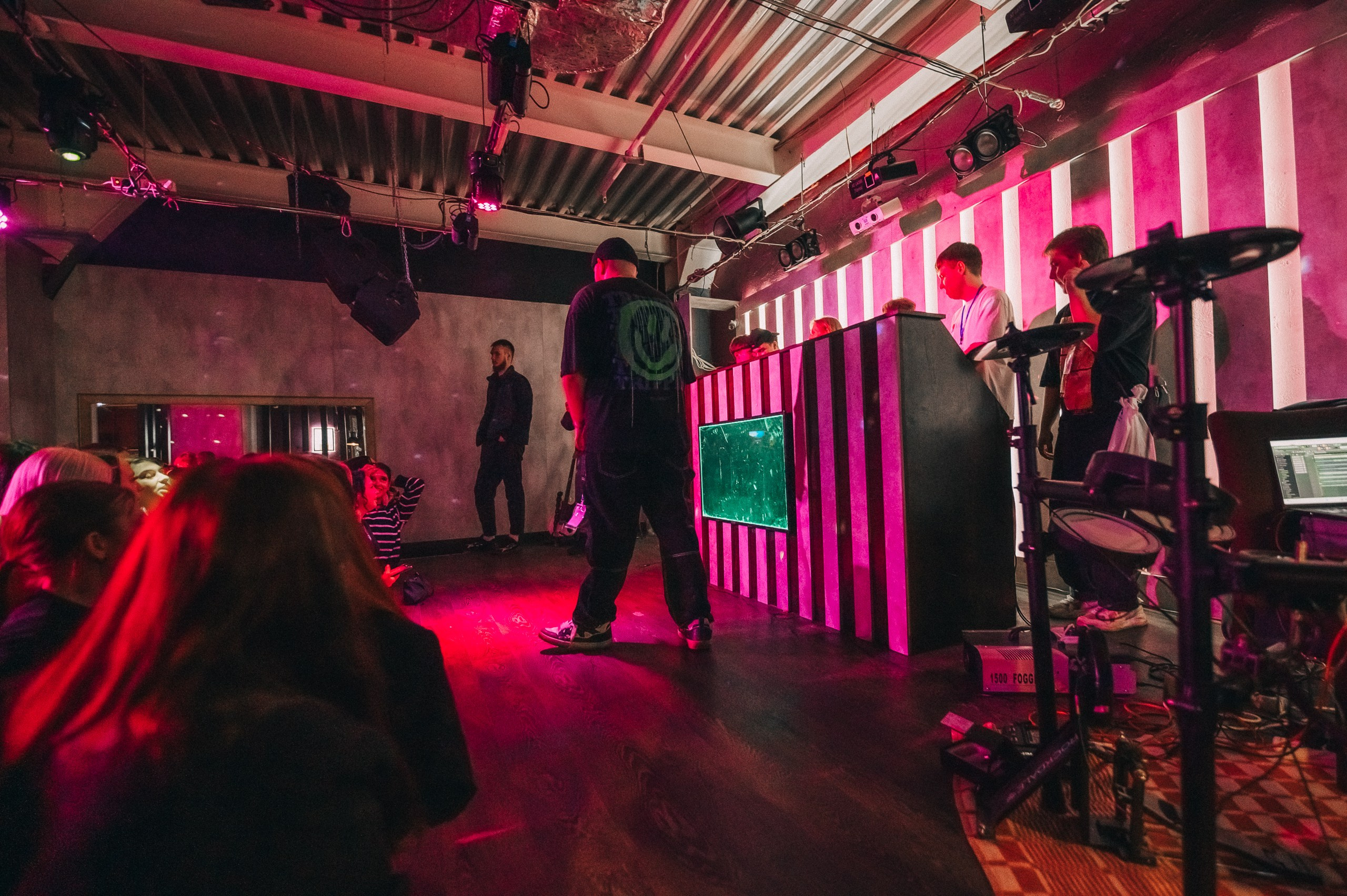 8 MARCH WOMENS DAY PARTY. Фотограф в Кемерово Владислав Шульц