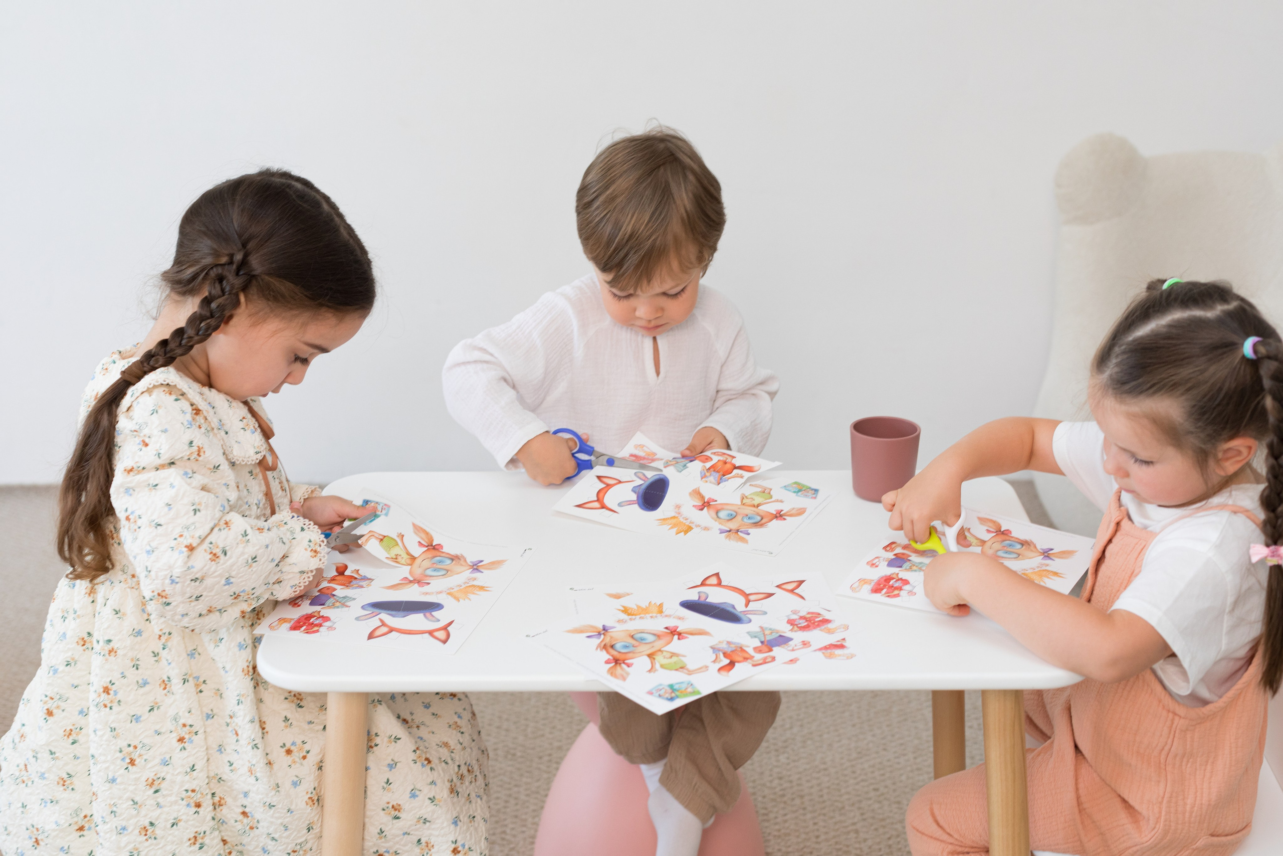 Студийная съемка контента для детского книжного издательства. Детский и контент фотограф Надя Волкова Санкт-Петербург