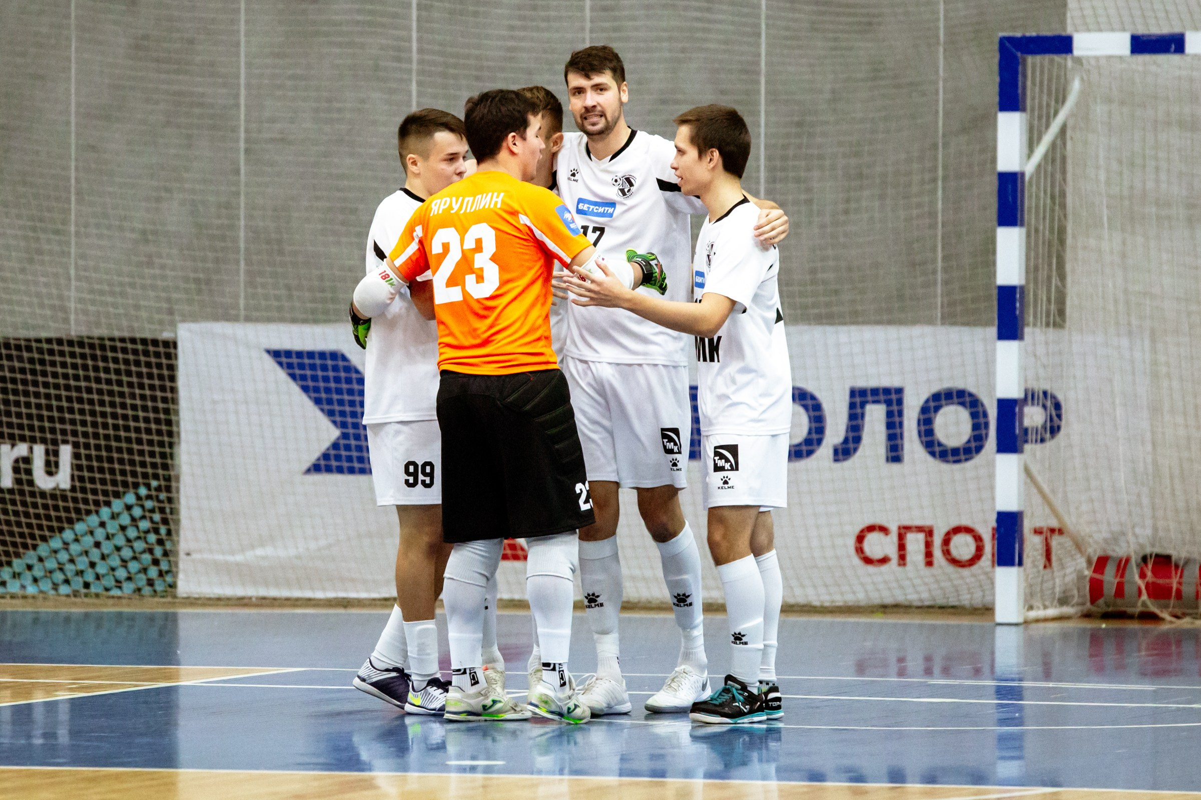 БЕТСИТИ Суперлига по футзалу | ИрАэро — Синара | 11.10.25. Фотограф в Иркутске Евгения Айвазова