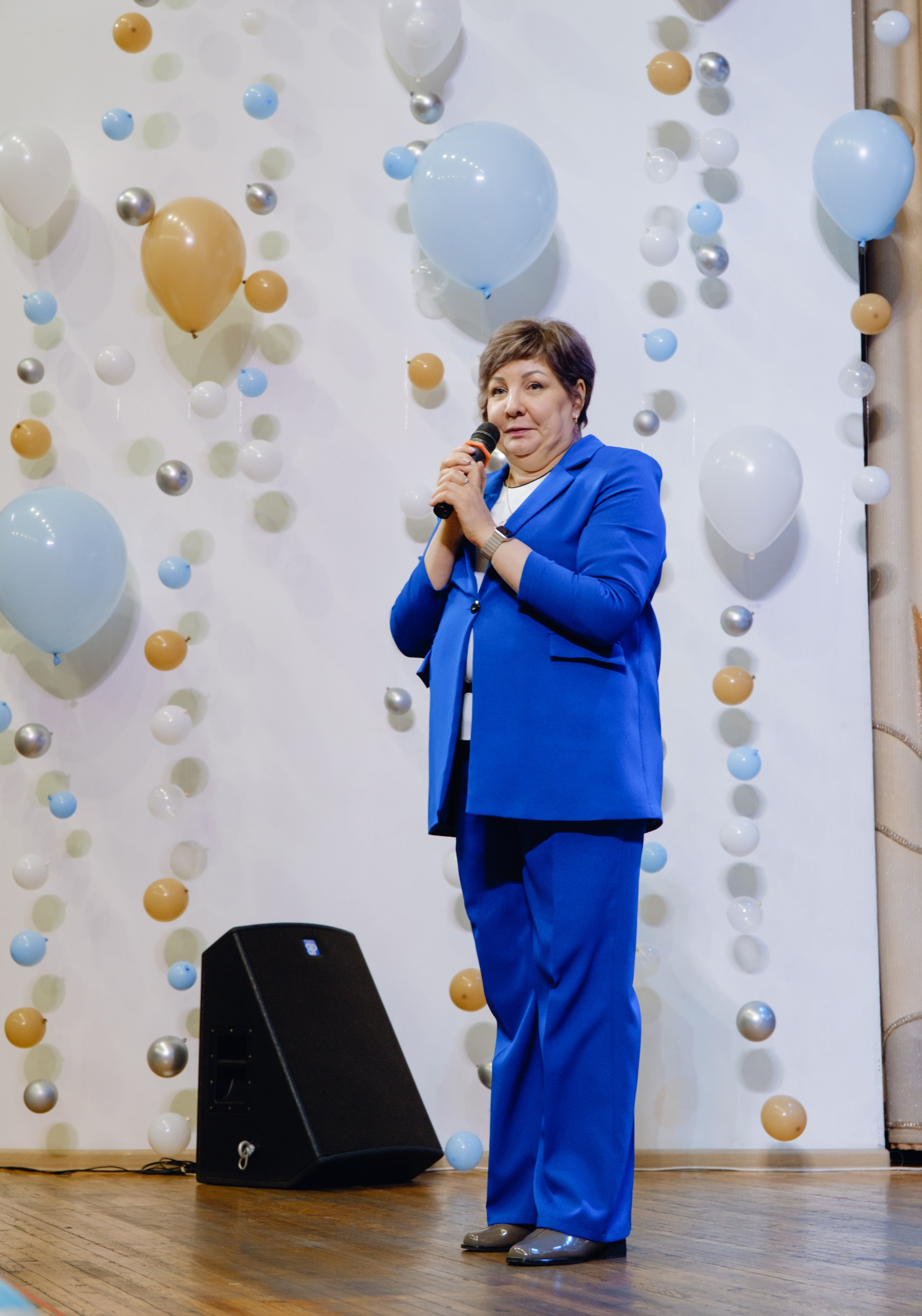 Последний звонок 11 класс. Фотограф Софья Володкина