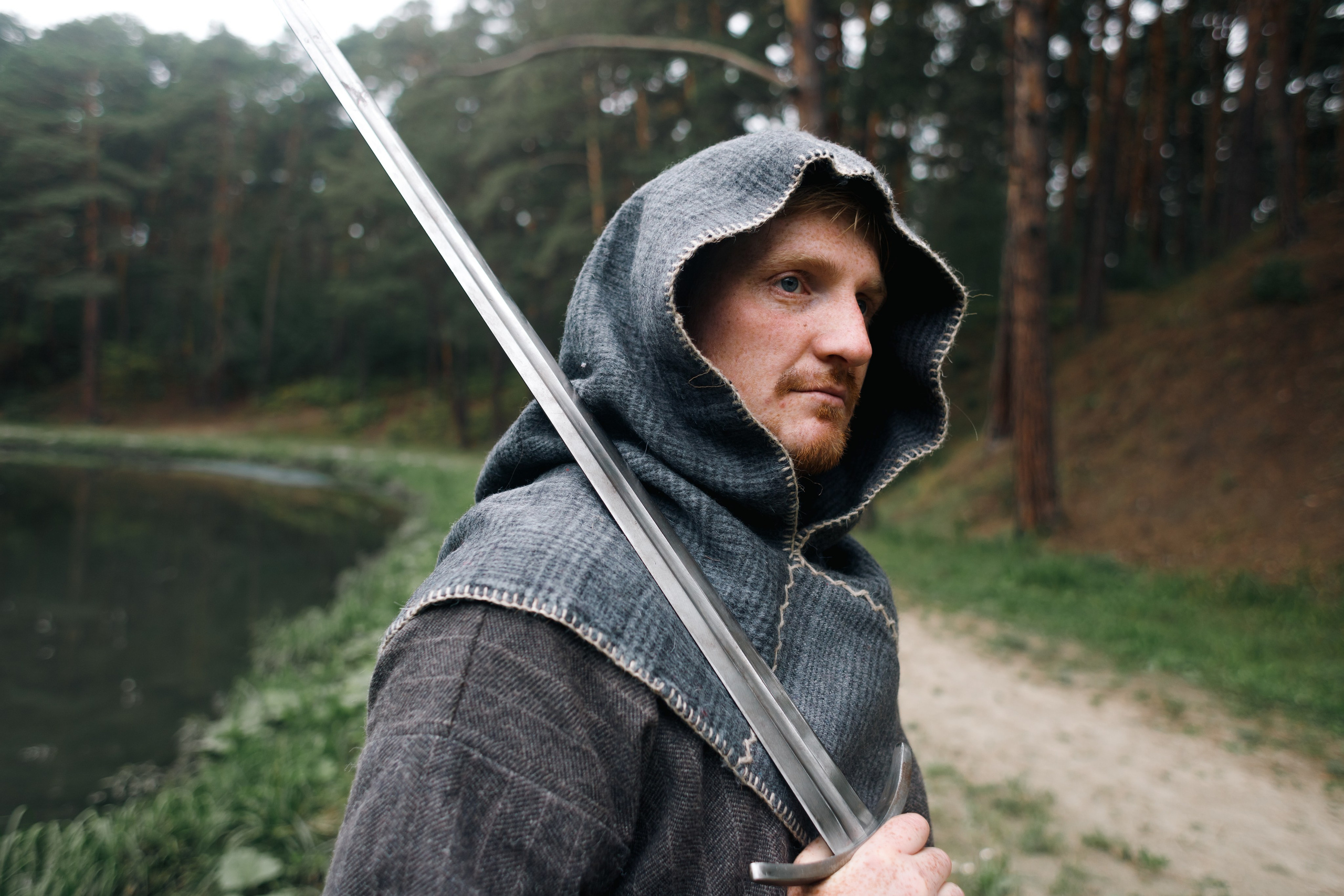 Костюмированная мужская. Фотограф в Тюмени Даша Михнова. Портреты, фотопроекты, фотодни