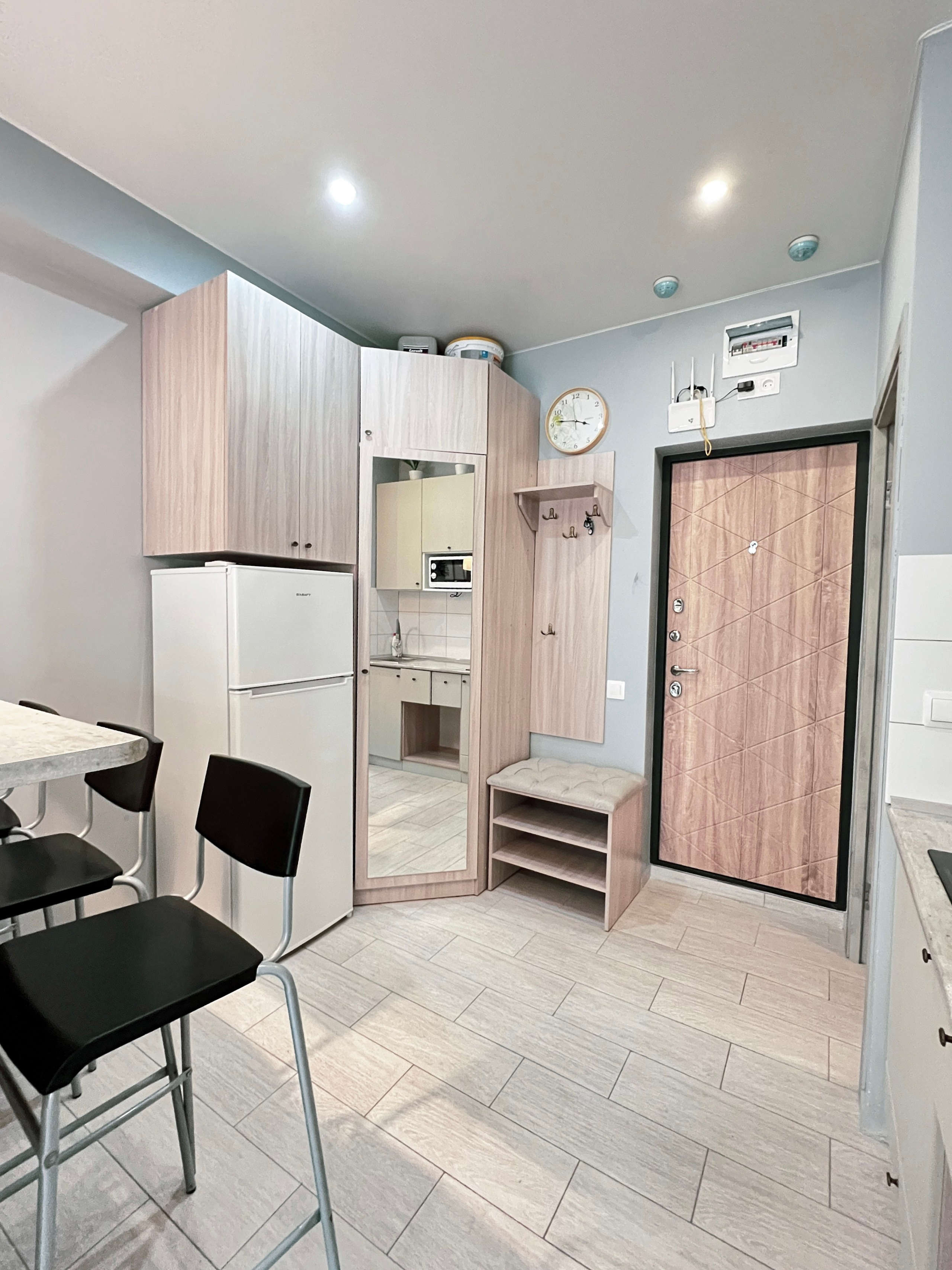 Центральный район Сочи: апартаменты у моря в доме с собственным бассейном!. Квартиры посуточно, длительно в Сочи, LARA APART GROUP