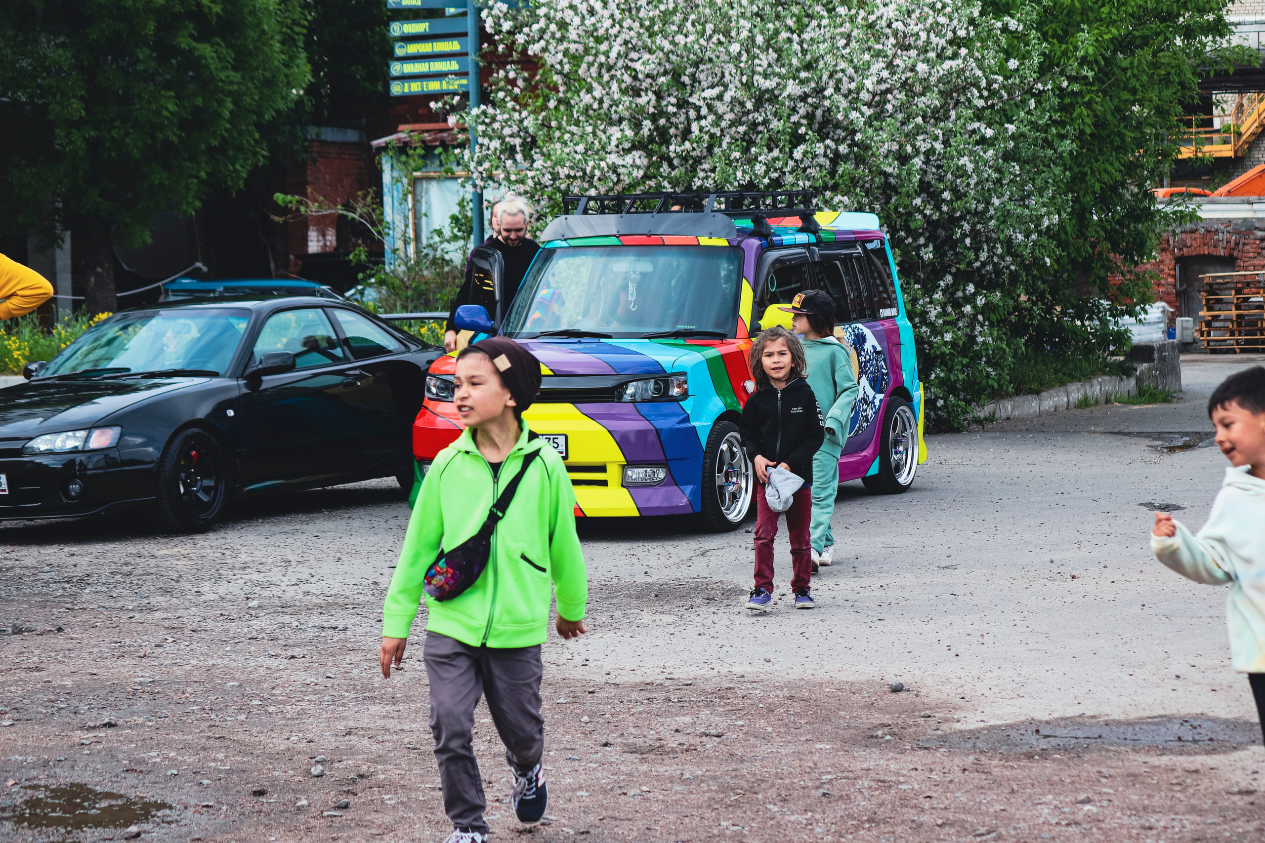 «Тюнинг арт музей» Севкабель СПб. Ивентный фотограф в Санкт-Петербурге Олег Комков