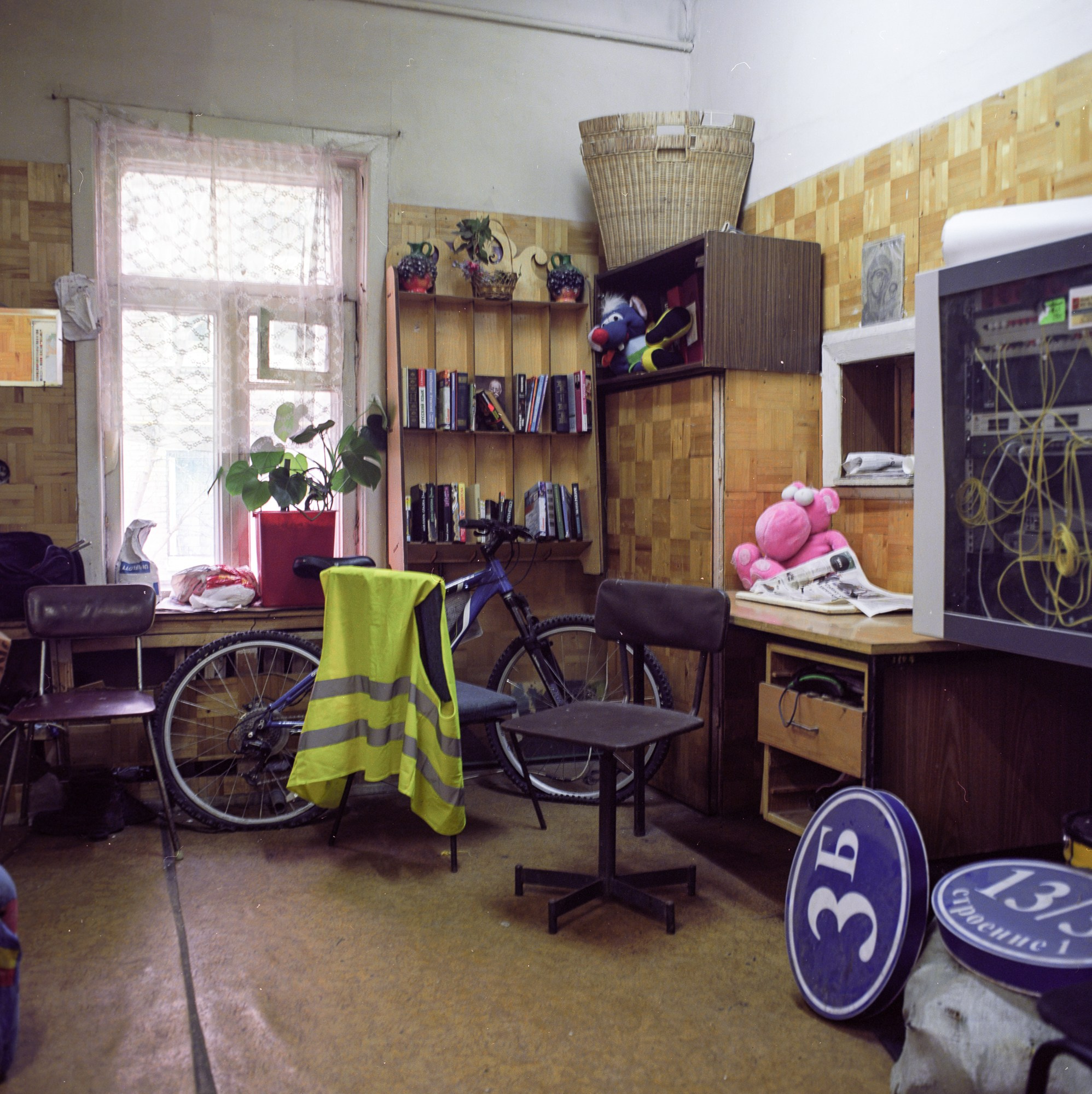 ЖЕК. Фотограф в Москве Максим Быков