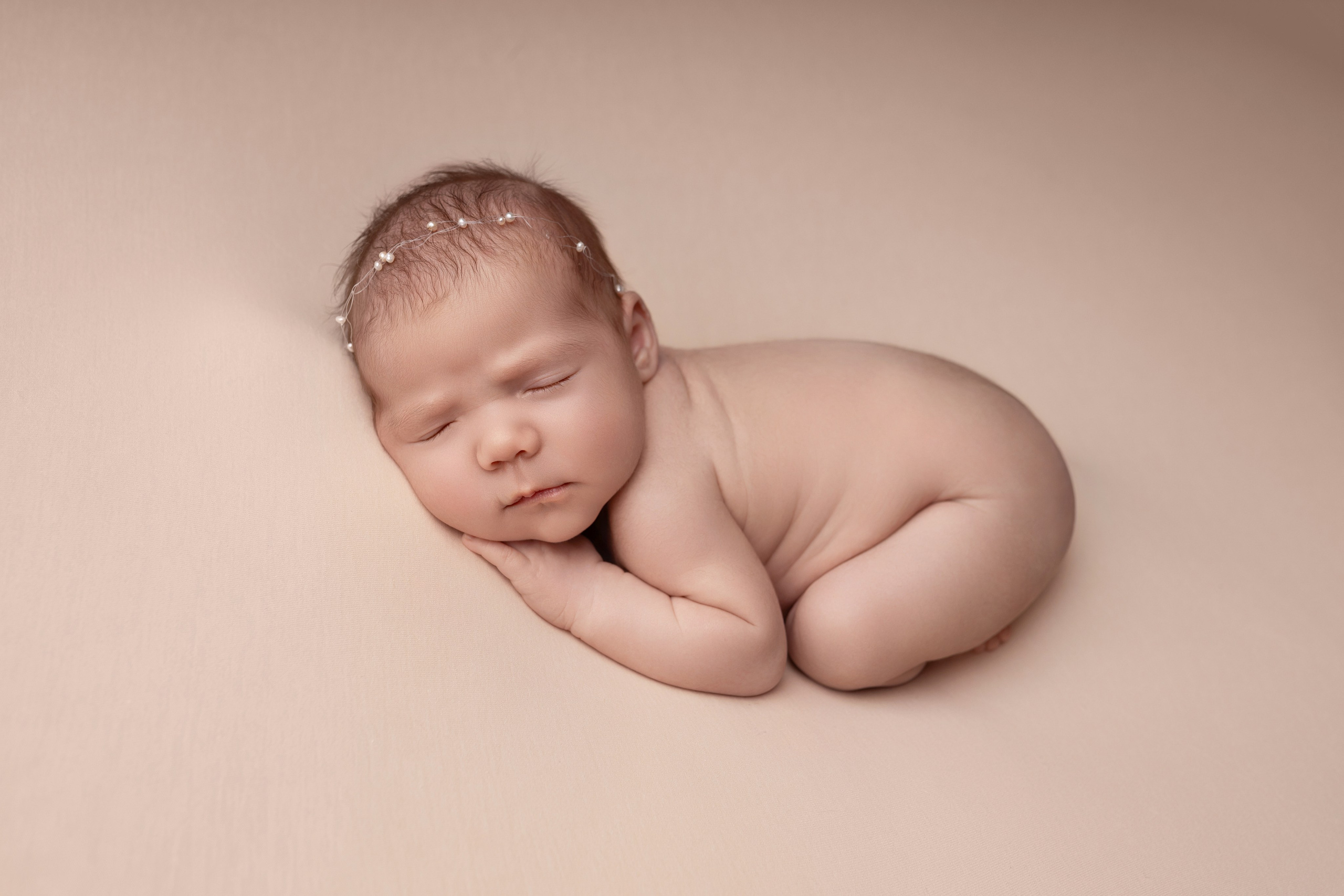 Новорожденные девочки. Фотограф новорожденных Модяева Ирина