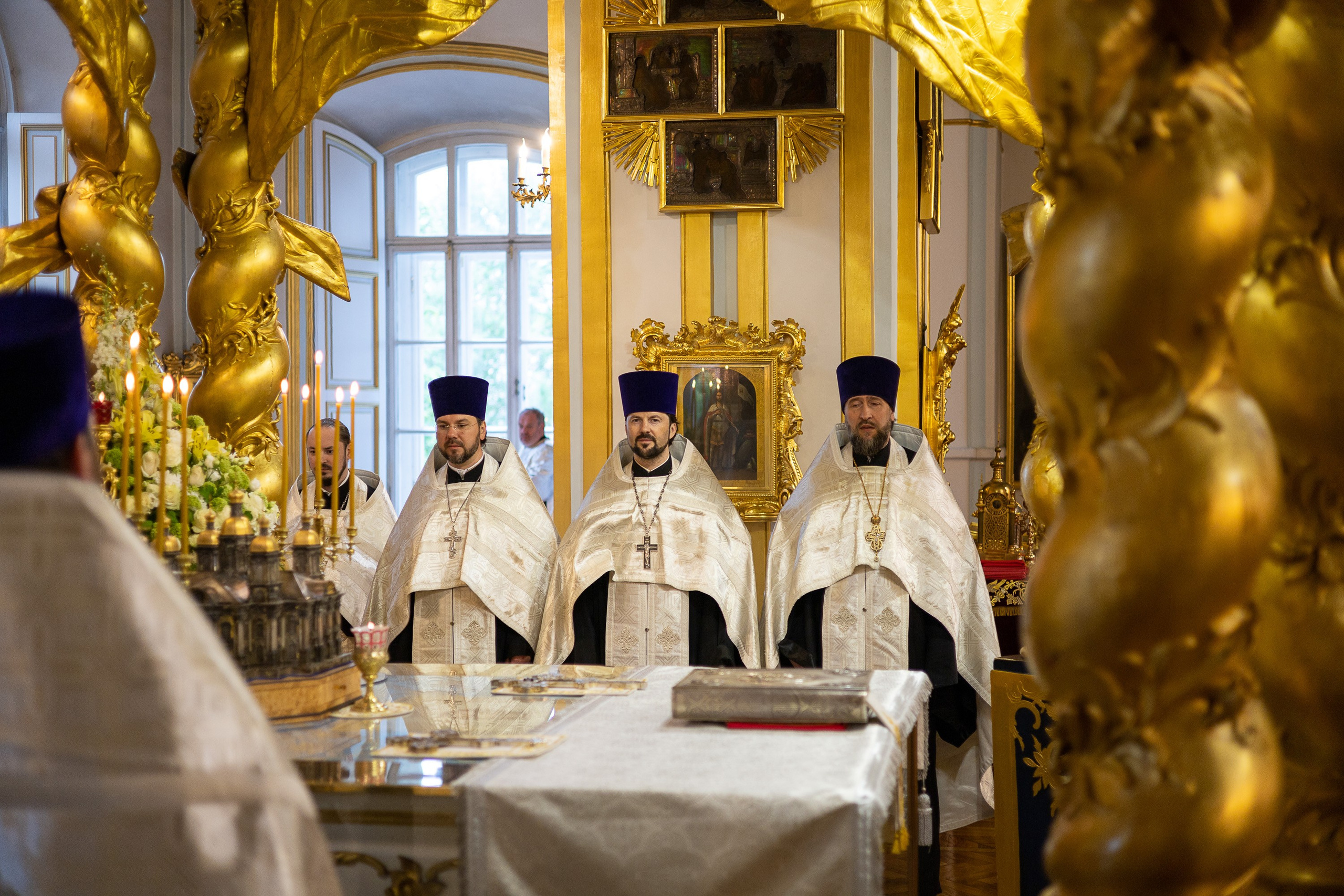 ВСЕНОЩНОЕ БДЕНИЕ В КАНУН ПРАЗДНИКА ВОЗНЕСЕНИЯ ГОСПОДНЯ. НИКОЛО-БОГОЯВЛЕНСКИЙ МОРСКОЙ СОБОР