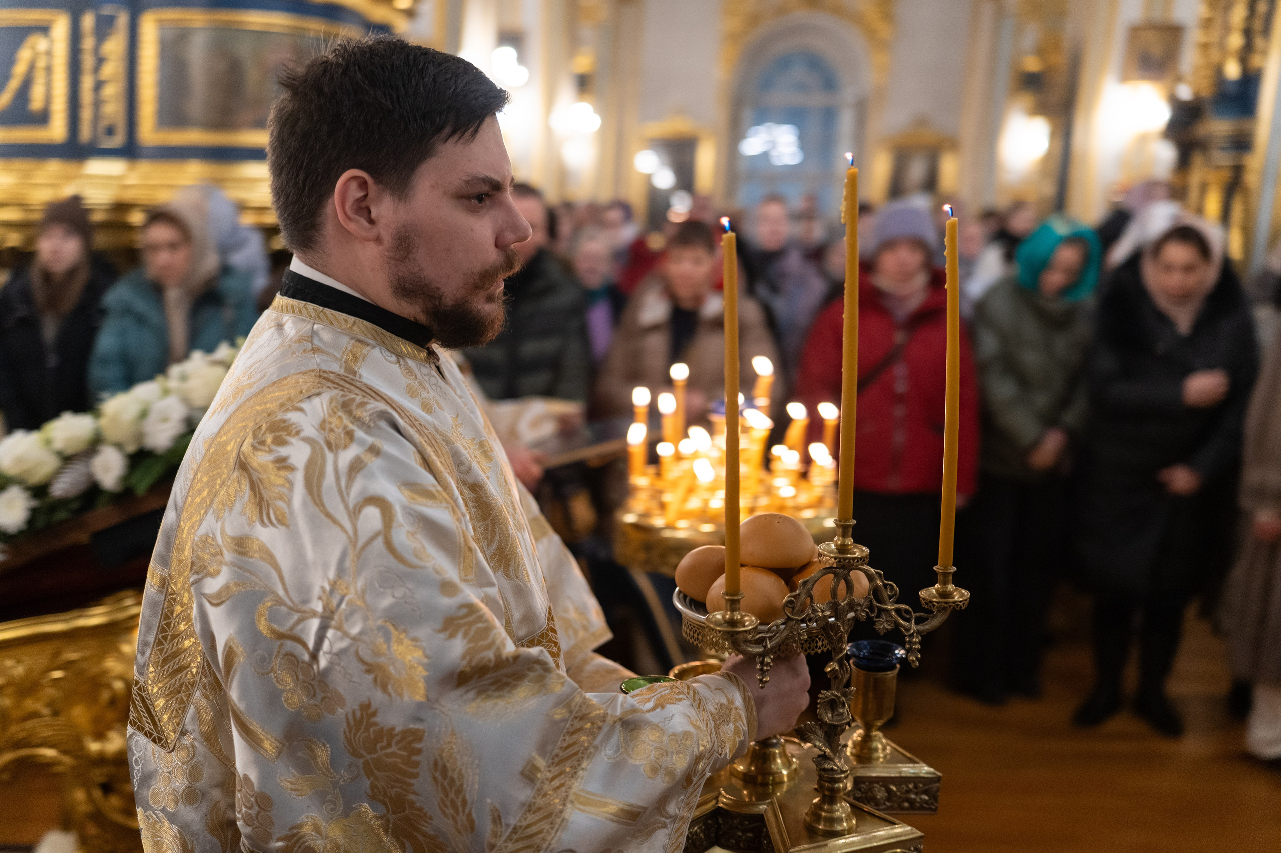 Праздничное бдение в Николо-Богоявленском морском соборе. НИКОЛО-БОГОЯВЛЕНСКИЙ МОРСКОЙ СОБОР
