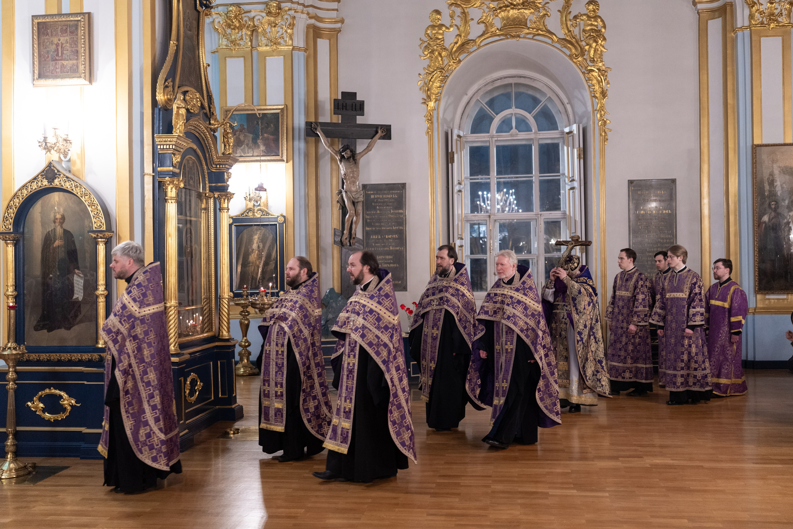 Воскресное бдение в канун Недели Крестопоклонной. НИКОЛО-БОГОЯВЛЕНСКИЙ МОРСКОЙ СОБОР