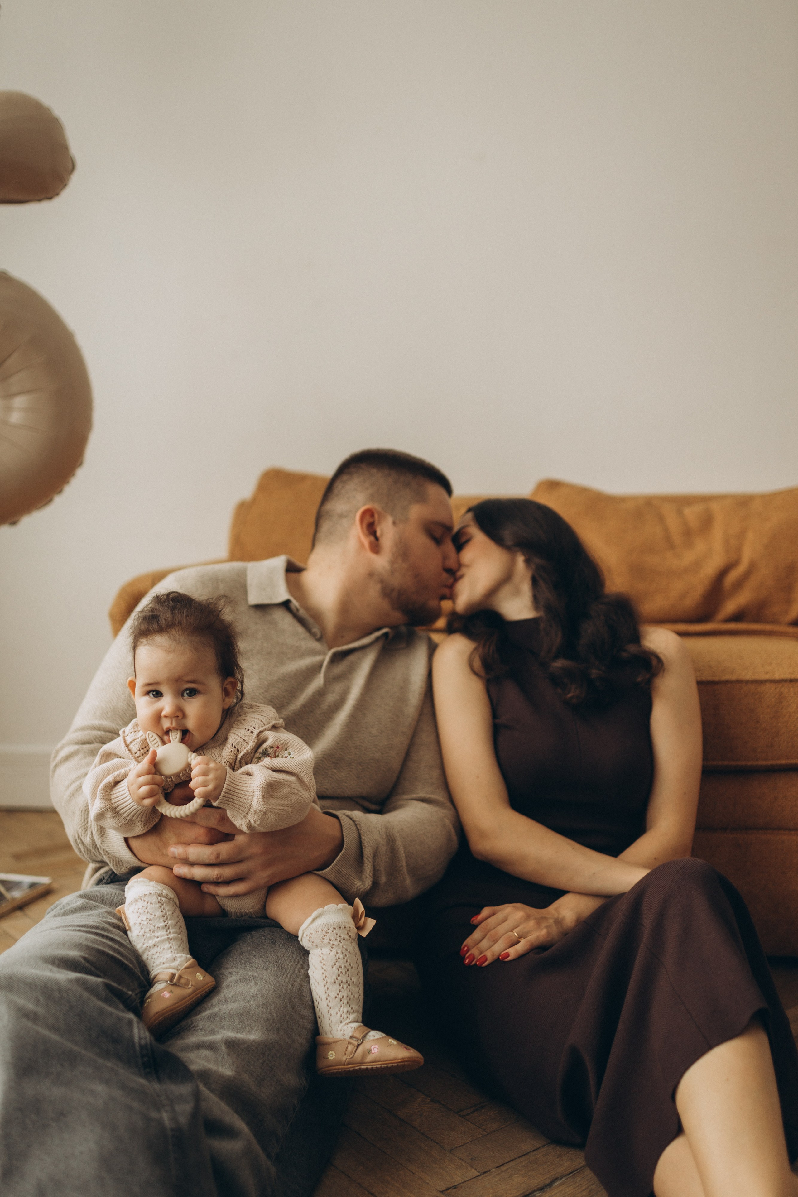 Арина с мамой и папой. Семейный фотограф Мария Маркова Москва и Одинцово