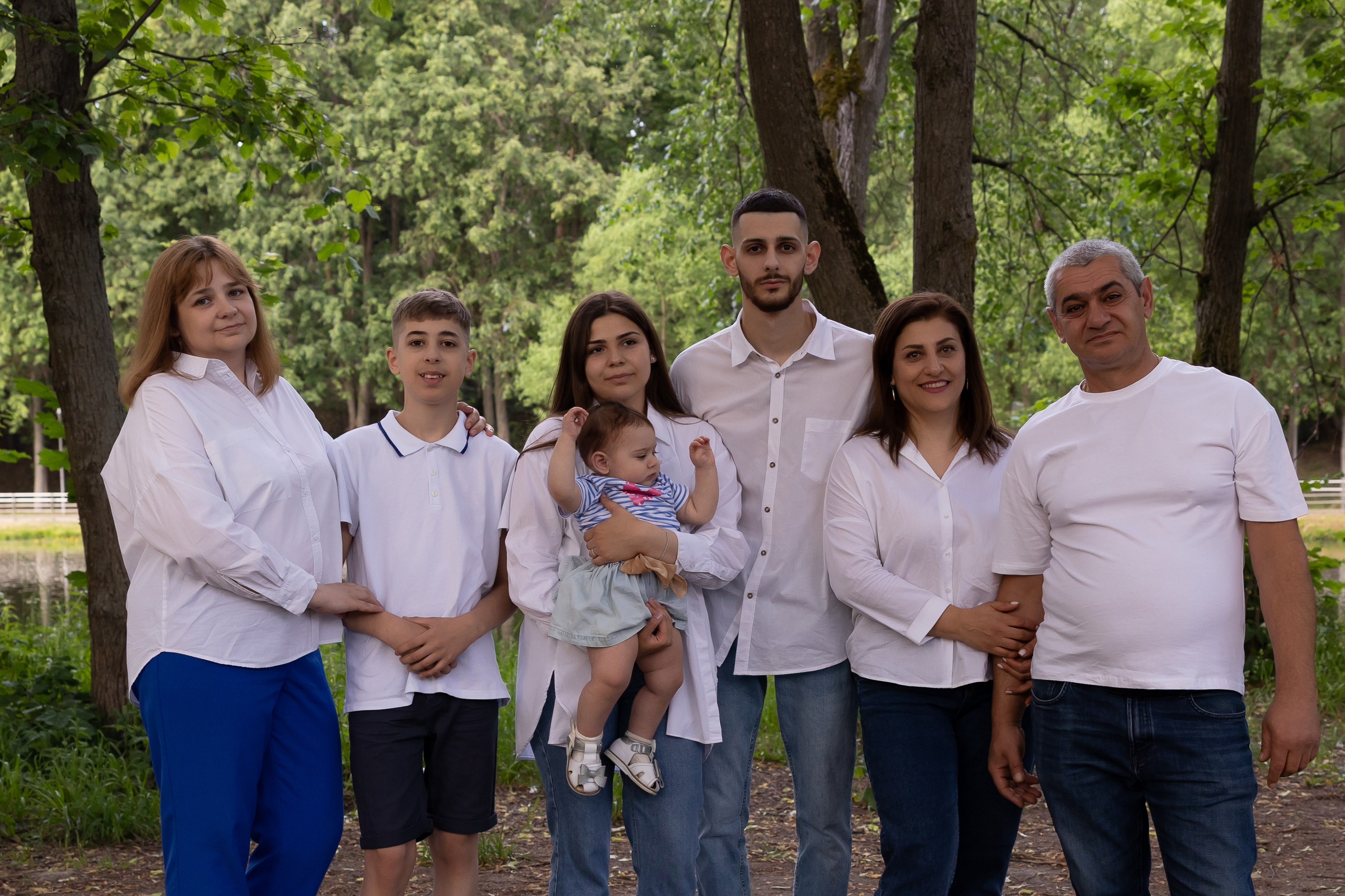 Прогулка в парке. Сказочный фотограф для Вас и Вашей семьи