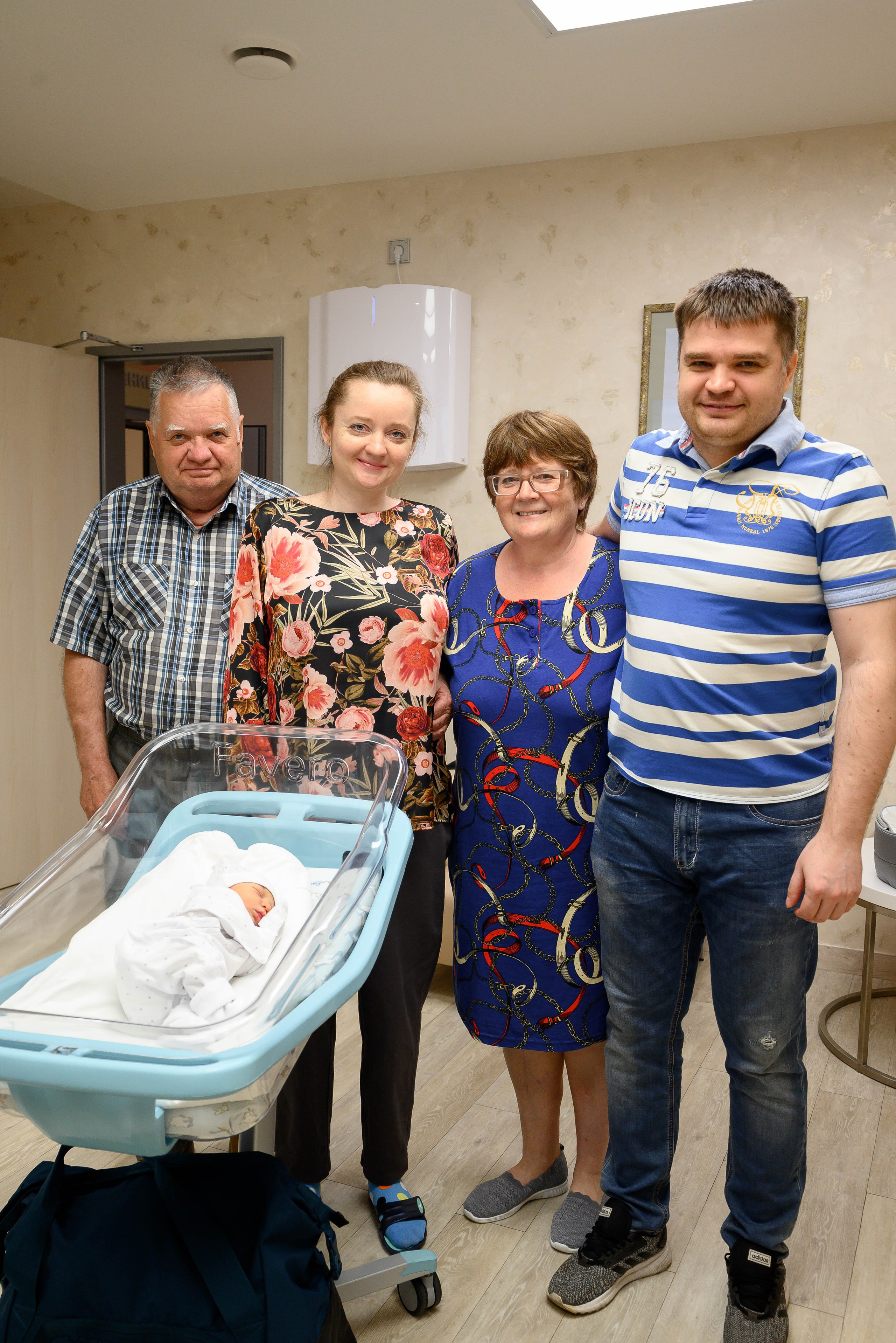 Выписка из роддома. Портретный и семейный фотограф в Екатеринбурге Мишина Татьяна