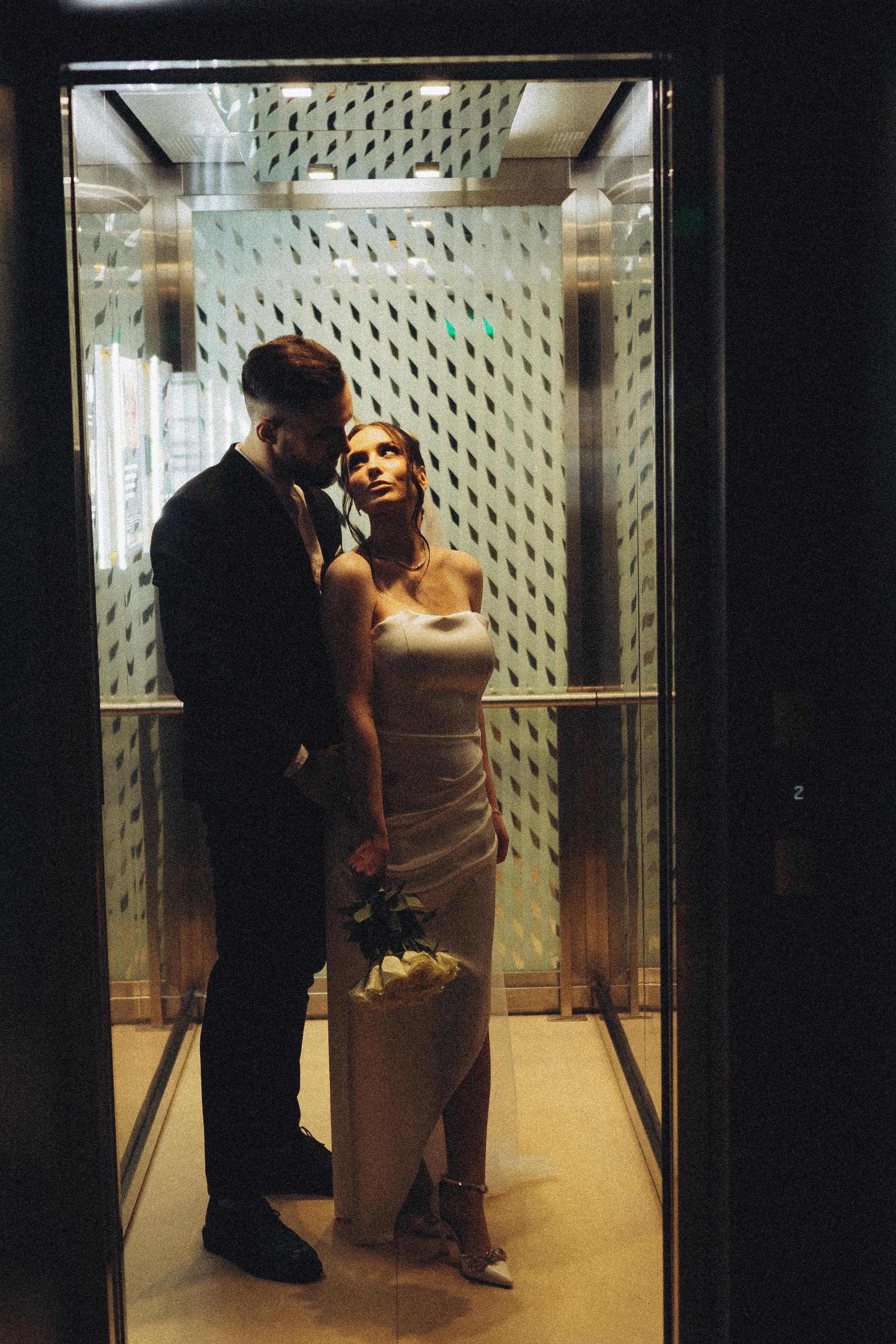 СВАДЕБНАЯ СЬЕМКА СБОРОВ ЖЕНИХА И НЕВЕСТЫ В ОТЕЛЕ И ТАКЖЕ ФОТОСЕССИИЯ В ОТЕЛЕЕ МЕГАПОЛИС БРЯНСК. Профессиональный фотограф, Санкт-Петербург — Виктория Богомолова