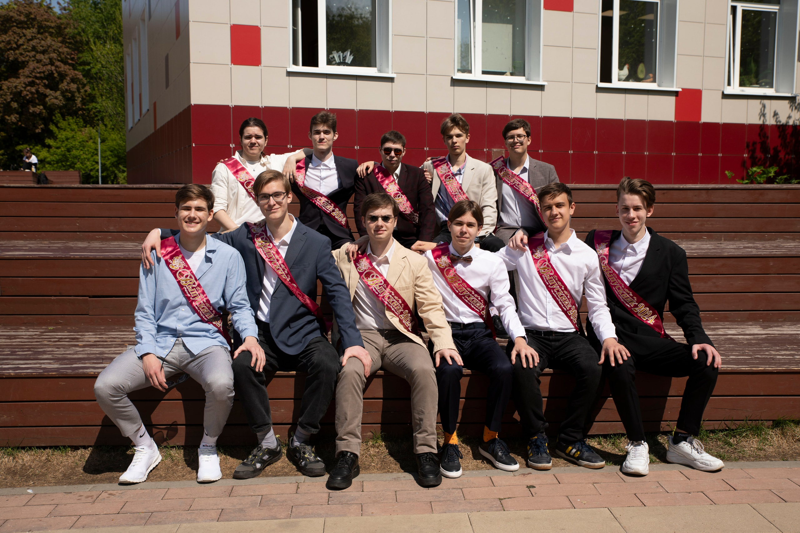 Последний звонок Школа Баренбаума 1517. Фотограф в Москве Яна Полосина