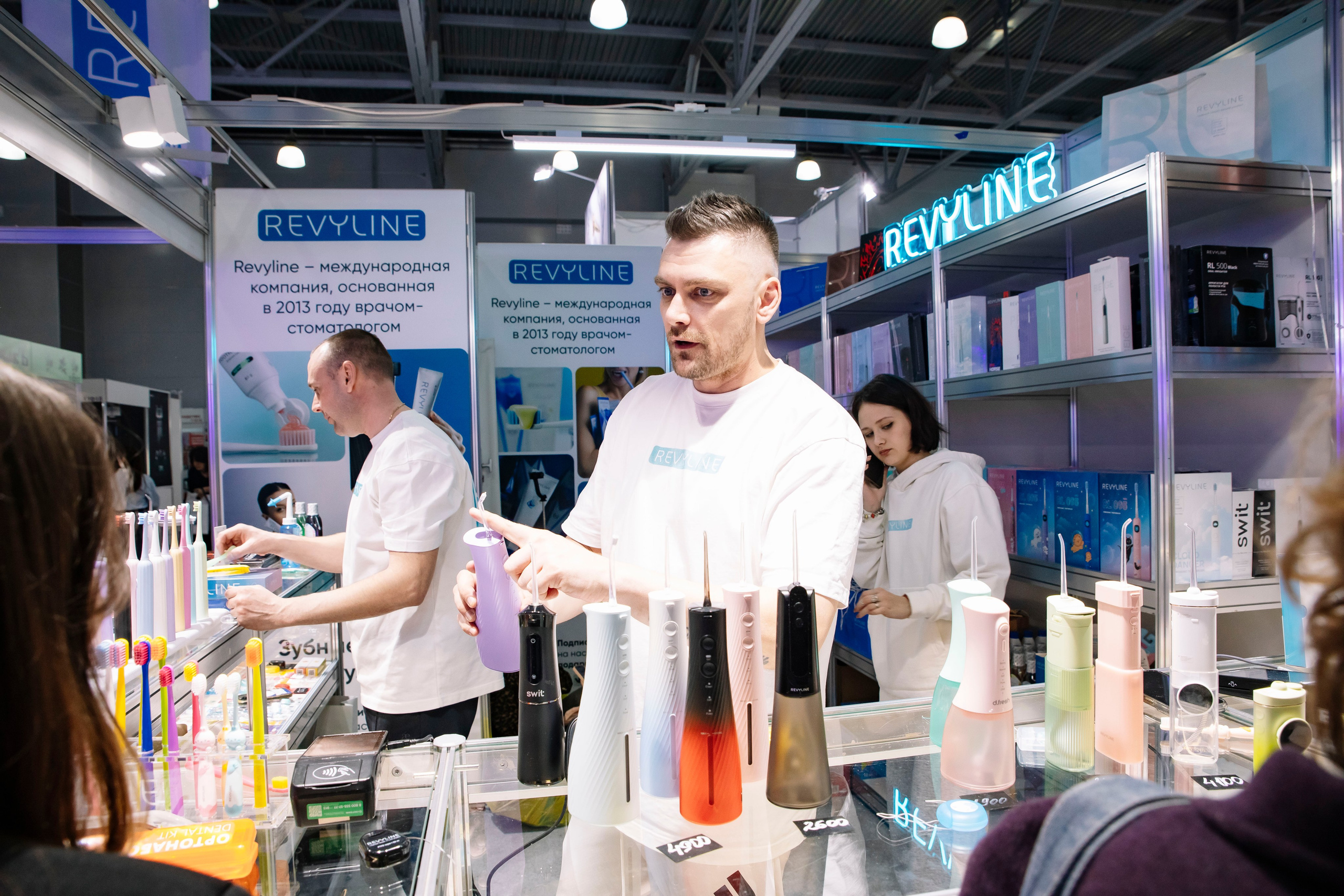 Выставка BEAUNITY by InterCHARM 2026. Профессиональный фотограф в Москве | Заказать фотосессию и съемку