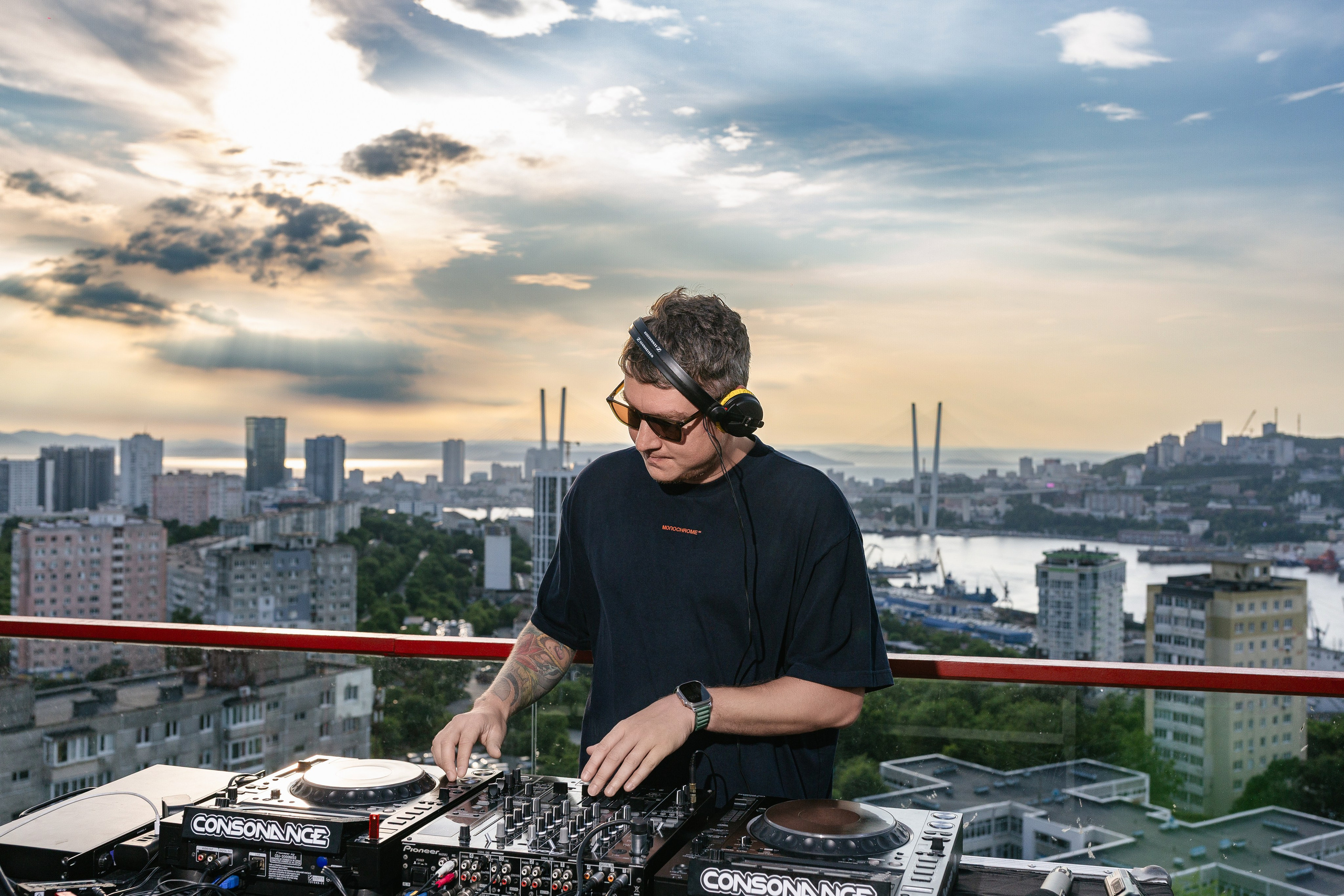 CONSONANCE COMMUNITY. Сергей Лебедев событийный фотограф во Владивостоке