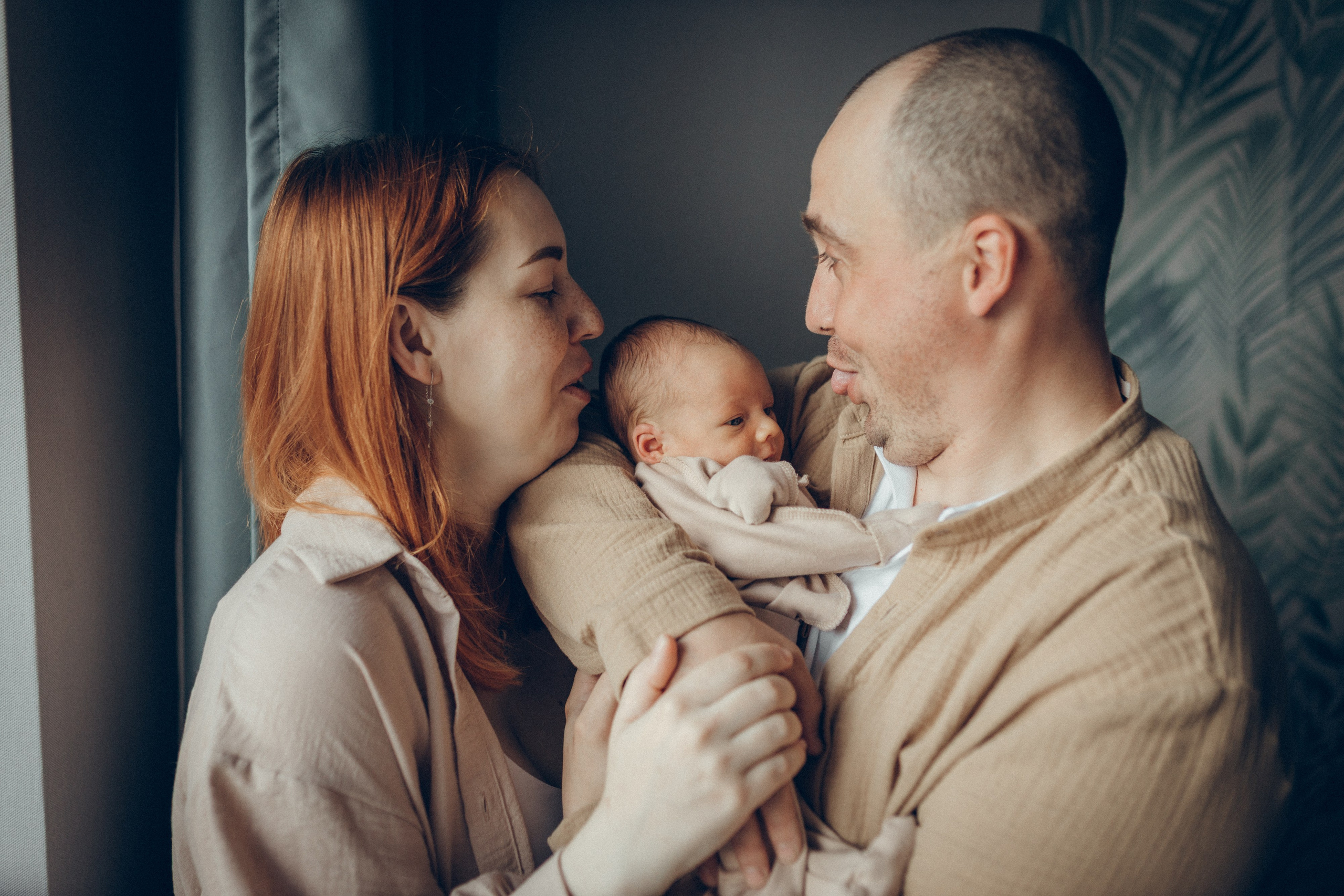 Света, Женя, Кирилл и Мышка. Семейный фотограф и фотограф на роды в Ростове-на-Дону Мухина Виктория