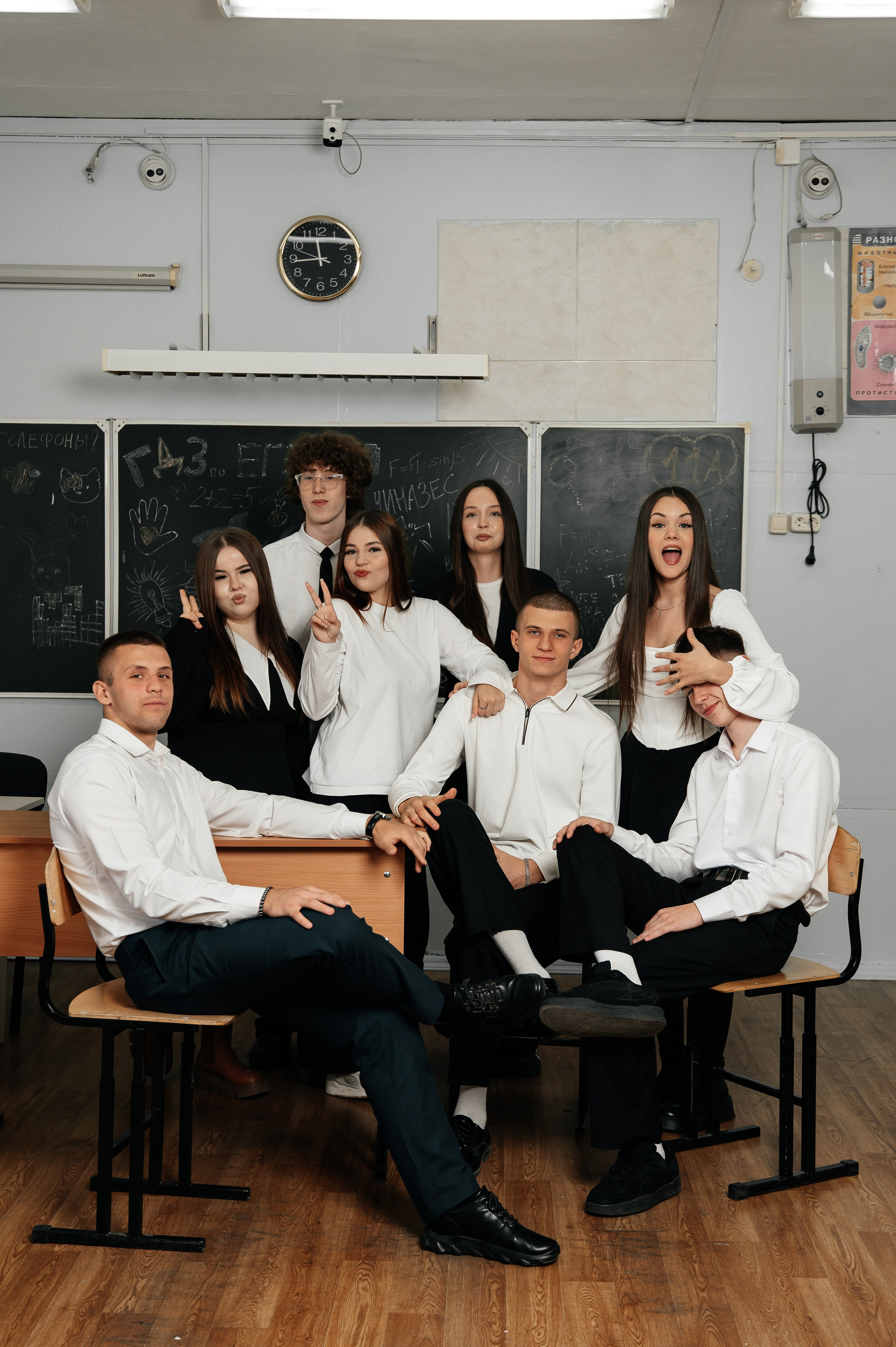 «В школе» 11 классы. Школьный фотограф в Свободном Анастасия Косицына