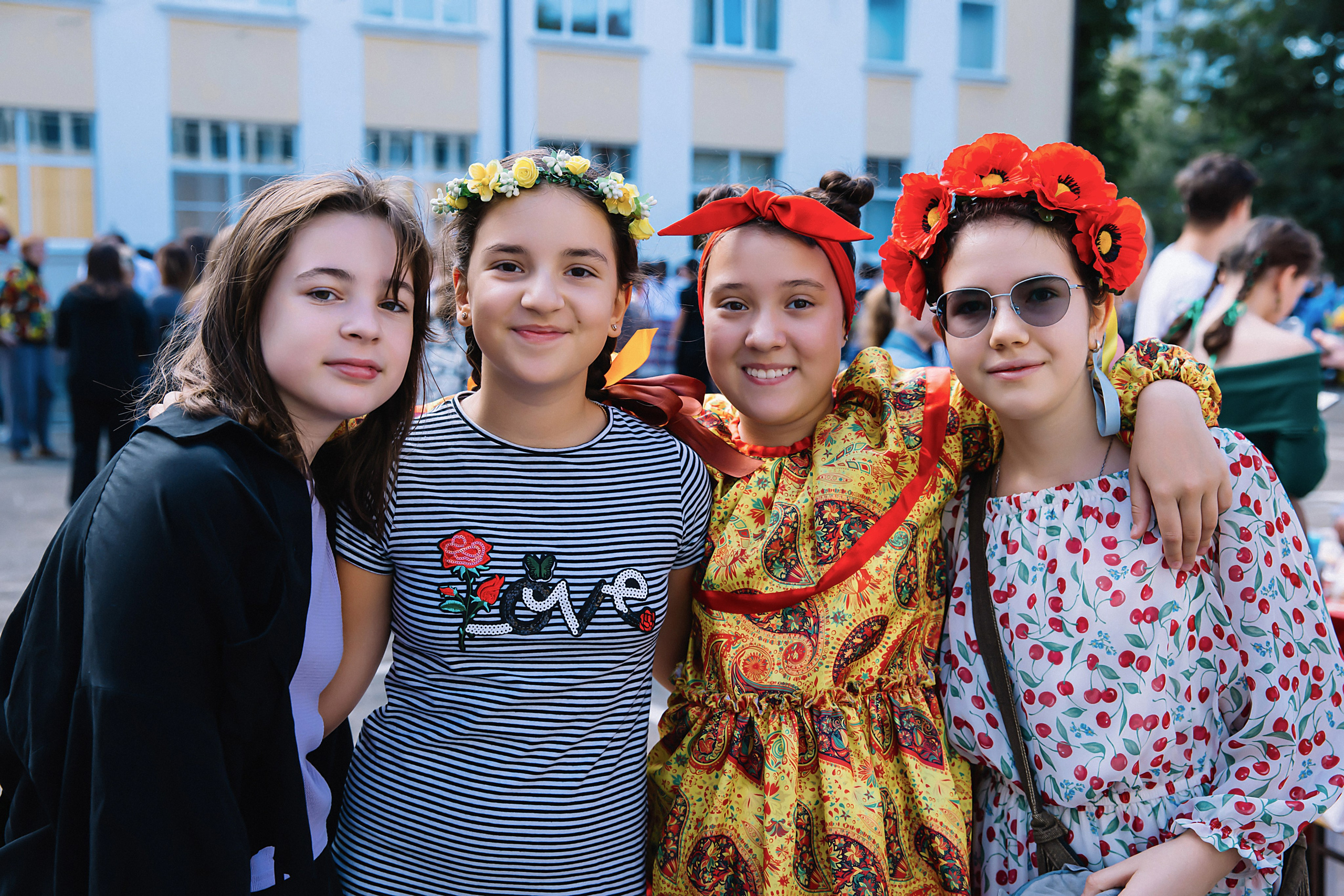 Школьная ярмарка Лицей№ 4. Фотограф и Видеограф в Краснодаре Юлия Солодченко