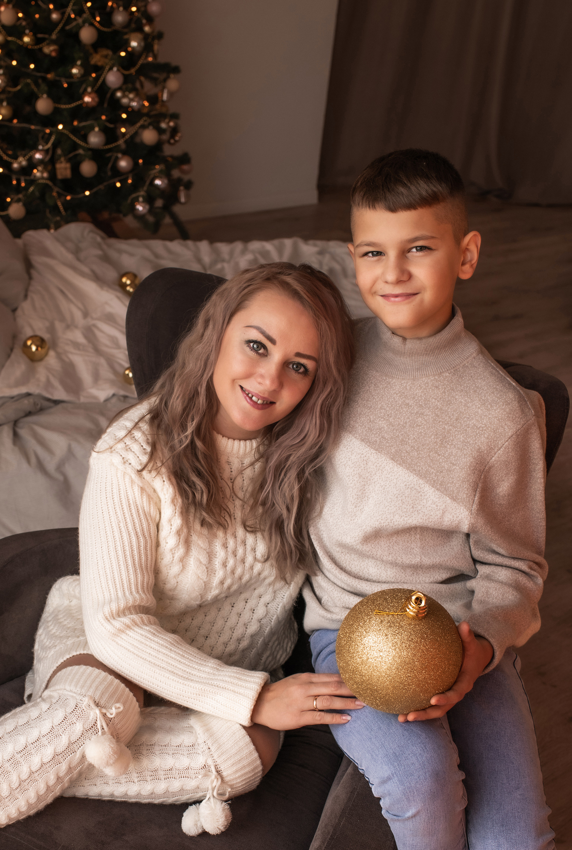 Максим, Ирина, Егор и Полина. Женский, семейный и контент-фотограф в Оренбурге Анна Соловых