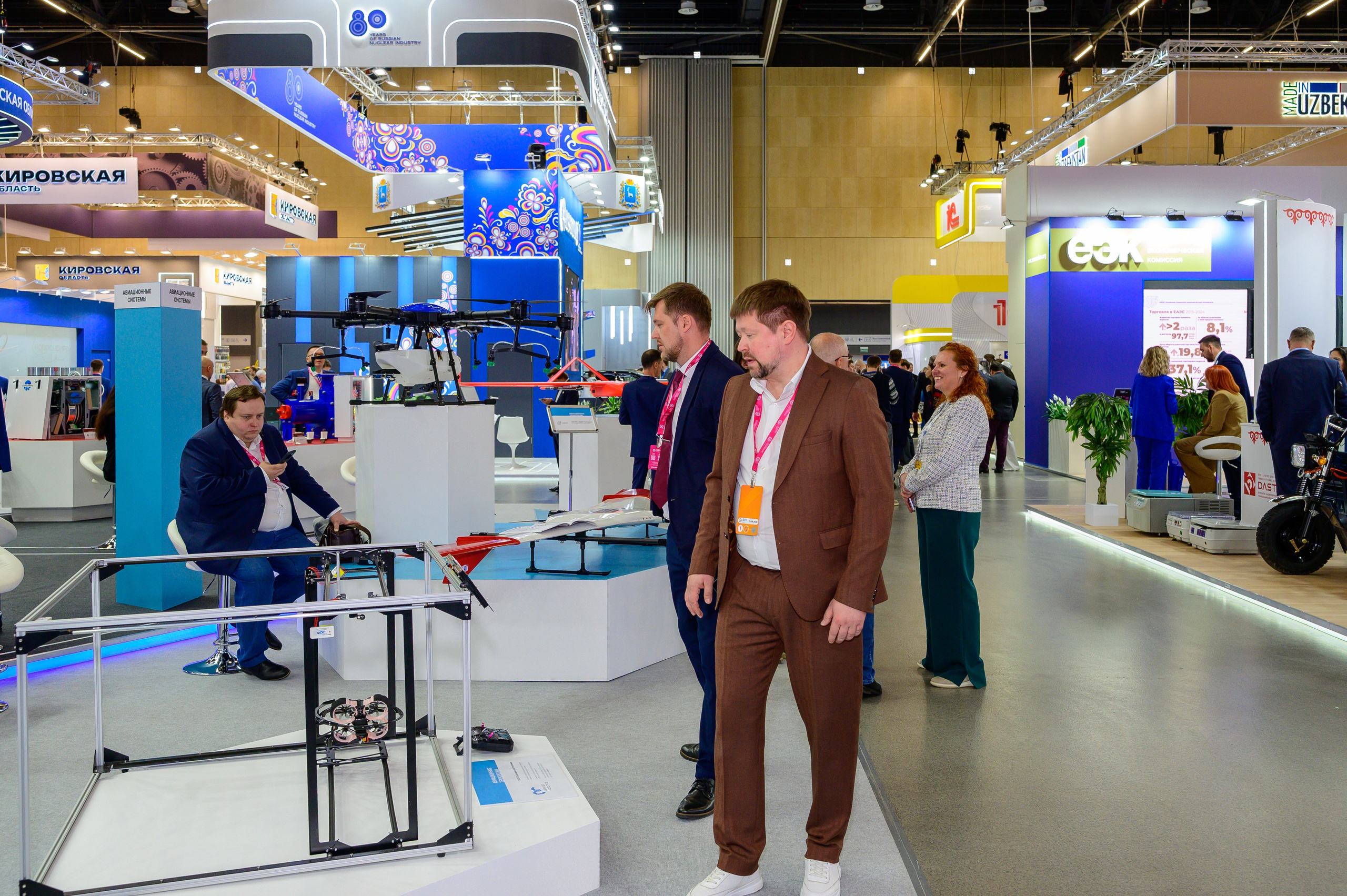 BigindustrialweekBelarus. Фотоуслуги, услуги фотографа, фотографирование важных событий