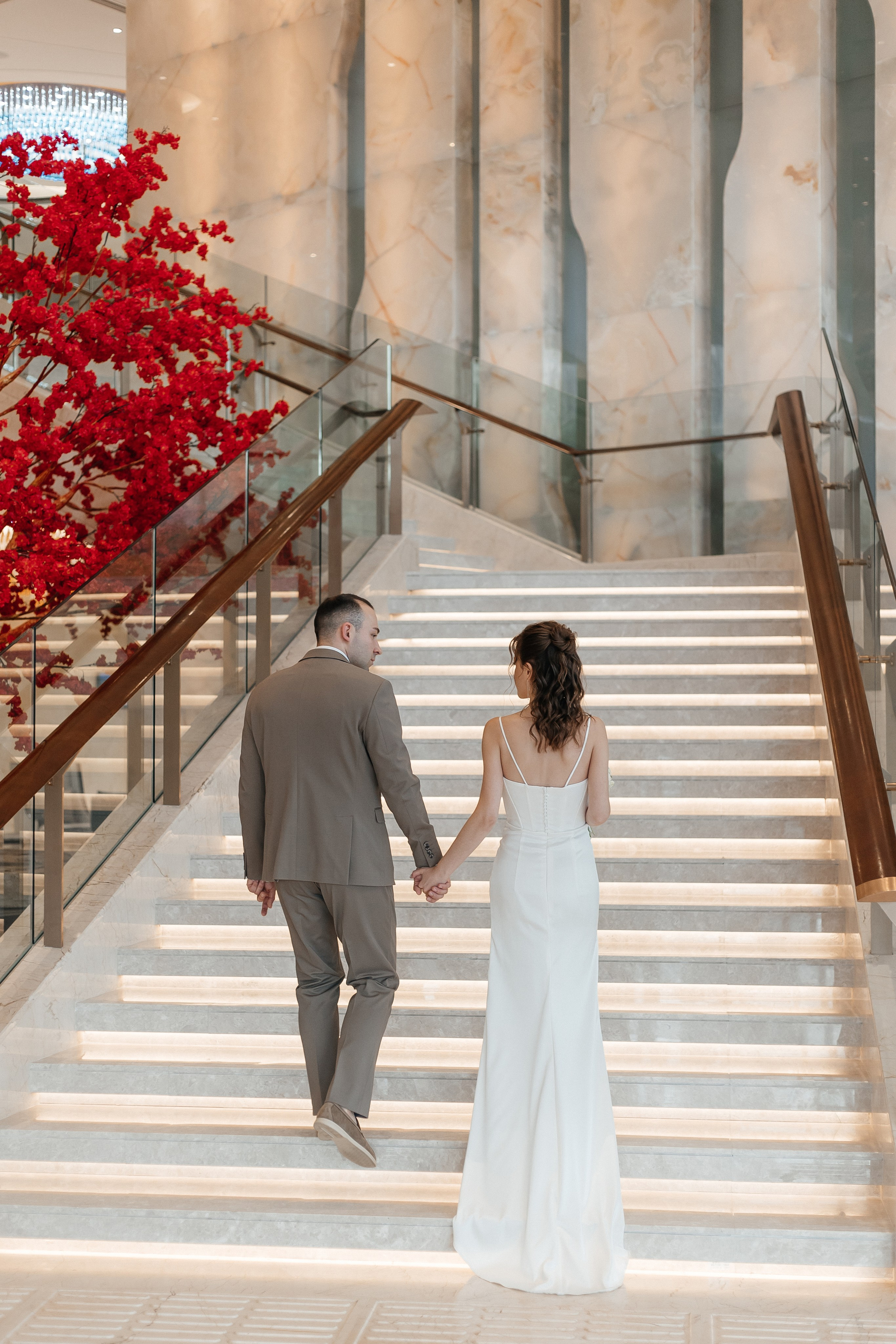 Свадебная фотосессия в отеле Soluxe Hotel Moscow