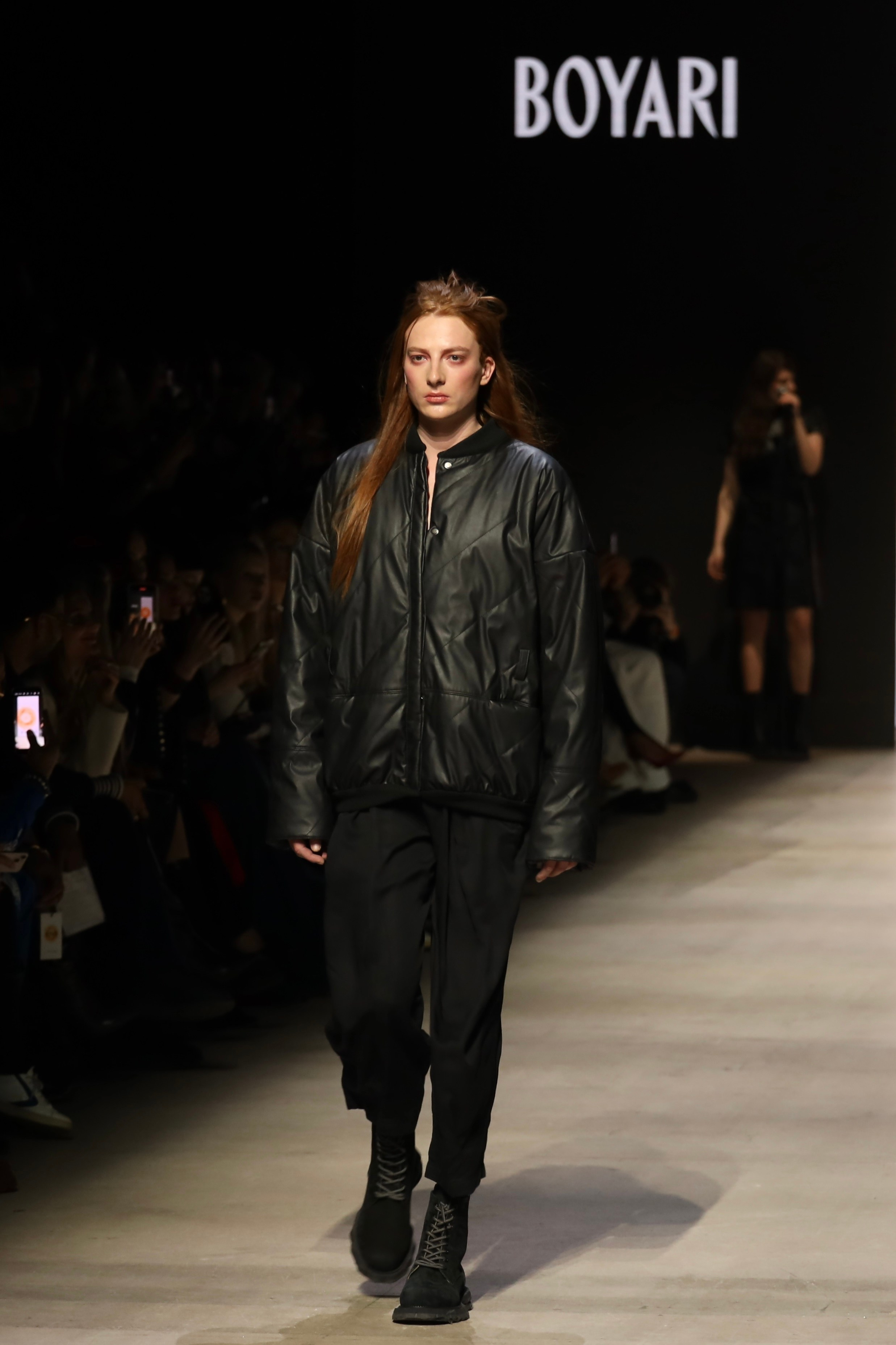 Показ Boyari (Москва): Московская неделя моды 15 марта 2025. Фотосессии и репортаж — Фотограф в Москве — Рина Серёгина
