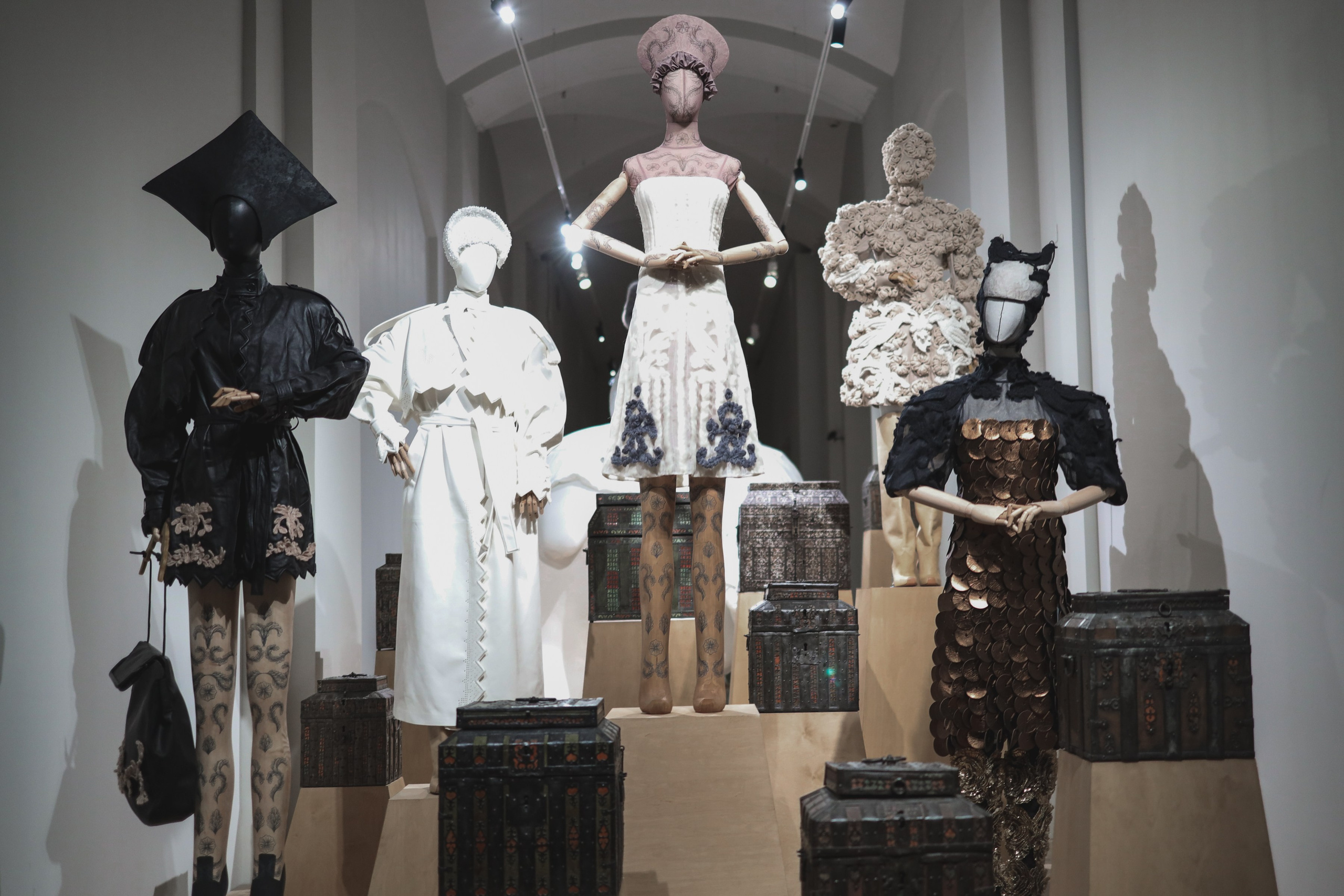 Выставка «Сны Алёны». Фотосессии и репортаж — Фотограф в Москве — Рина Серёгина