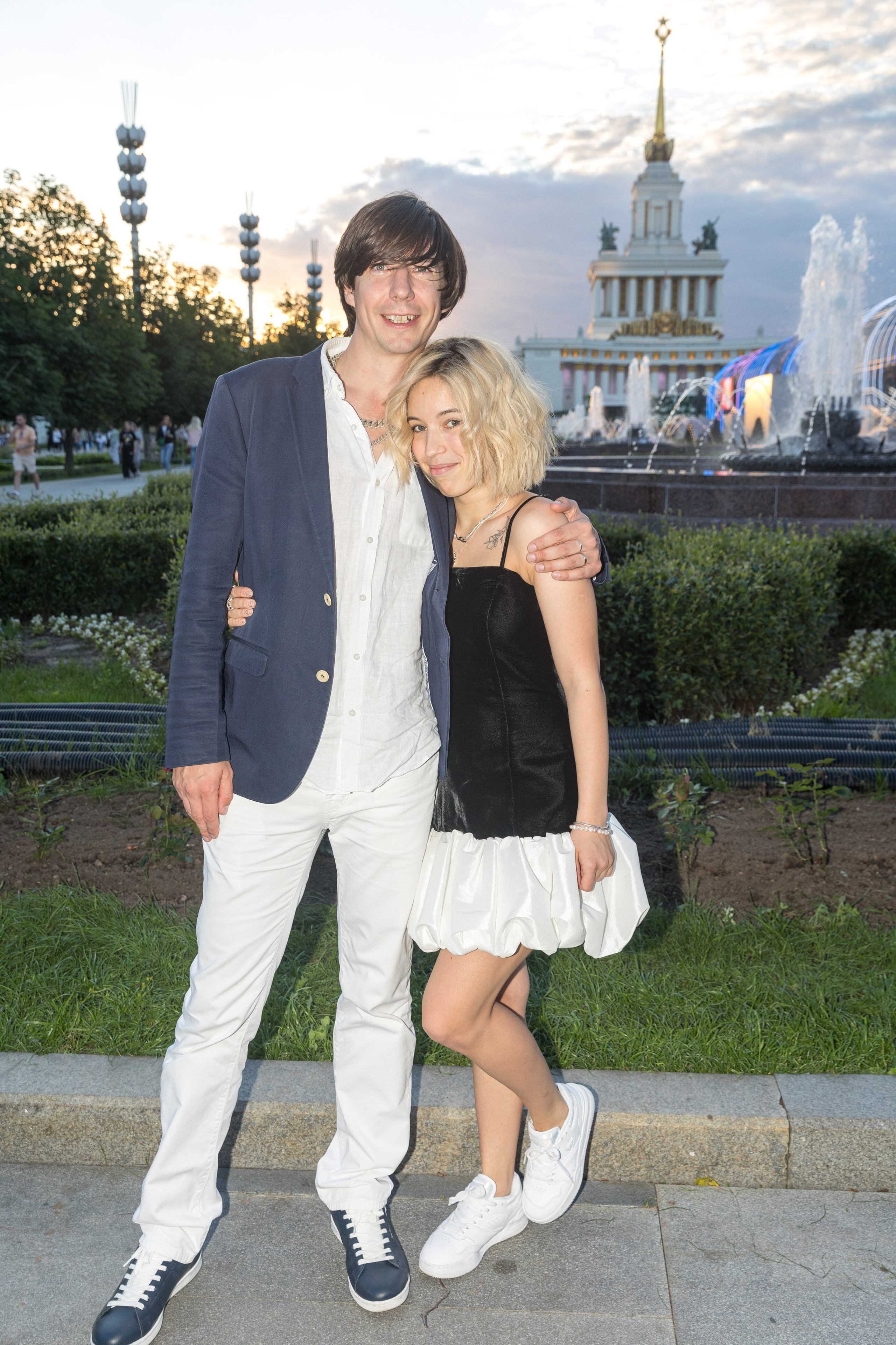 Прогулка перед выпускным. ВДНХ. Школьный фотограф в Москве Семенова Ирина