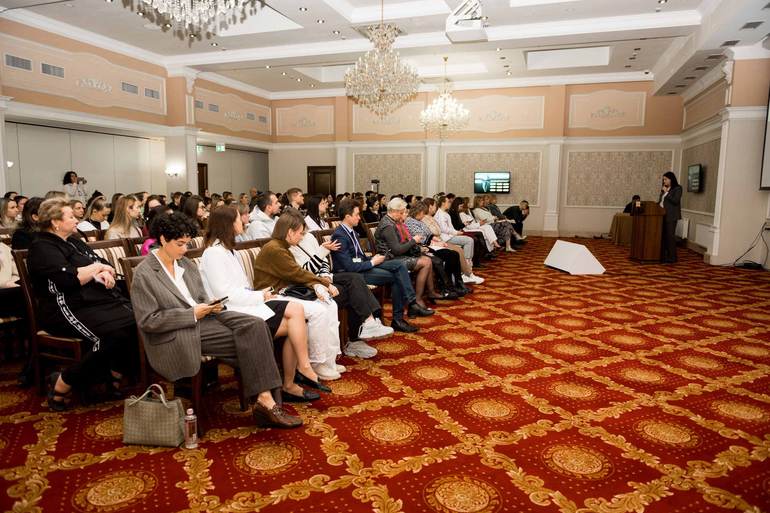 Форум для будущих родителей «Рея» Краснодар. Свадебный и семейный фотограф София Невская