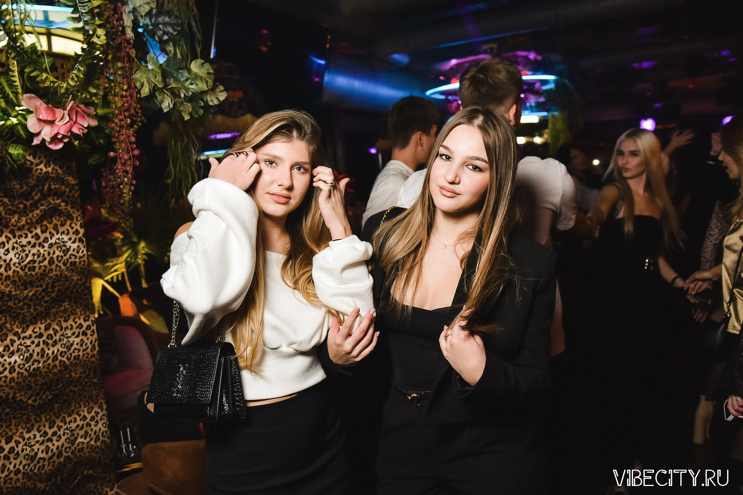 DOUBLE U. VIBECITY.RU Вайб Сити Ру Фоторепортажи Фотоотчеты Калининград