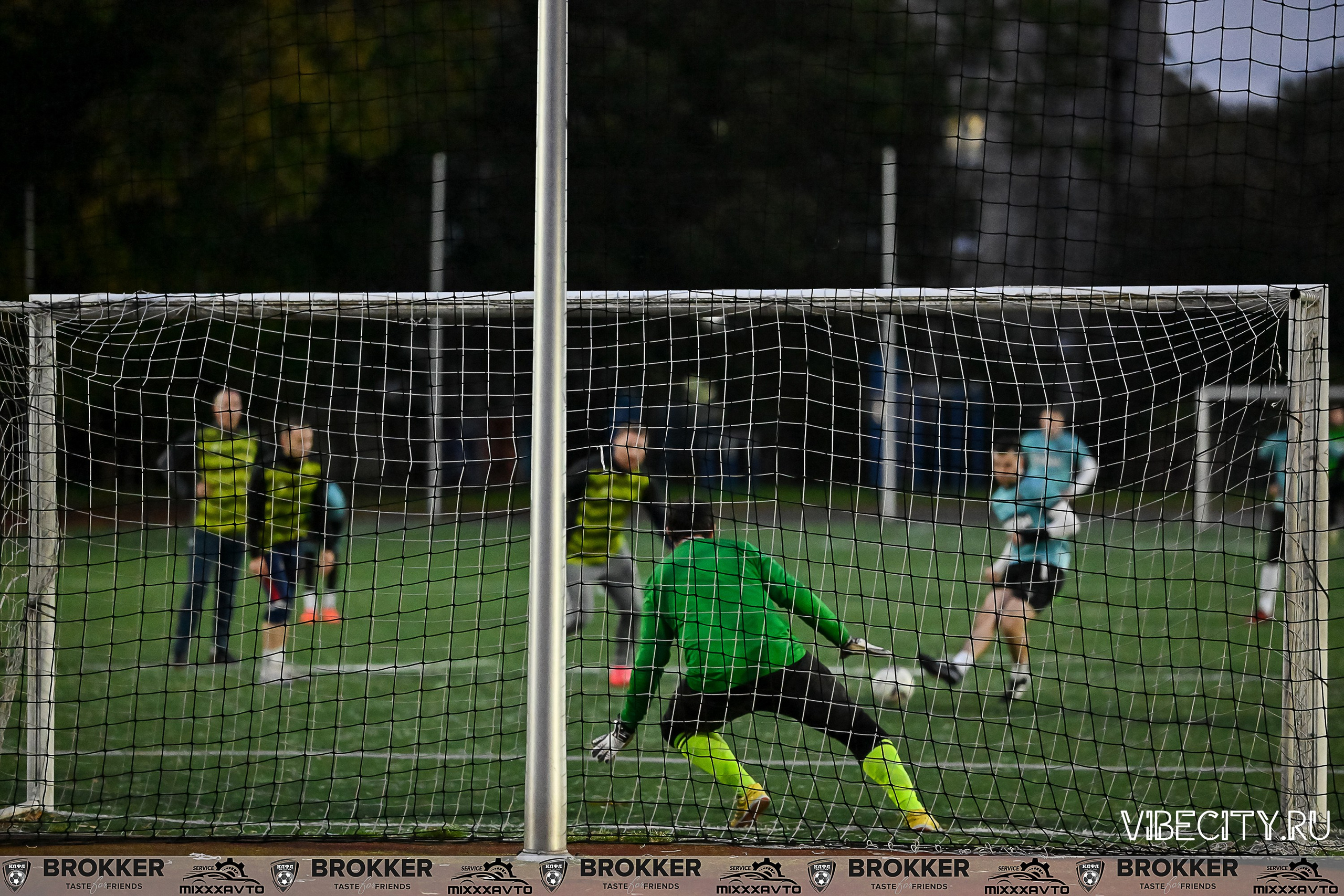 Калининградская Любительская Футбольная Лига. VIBECITY.RU Вайб Сити Ру Фоторепортажи Фотоотчеты Калининград