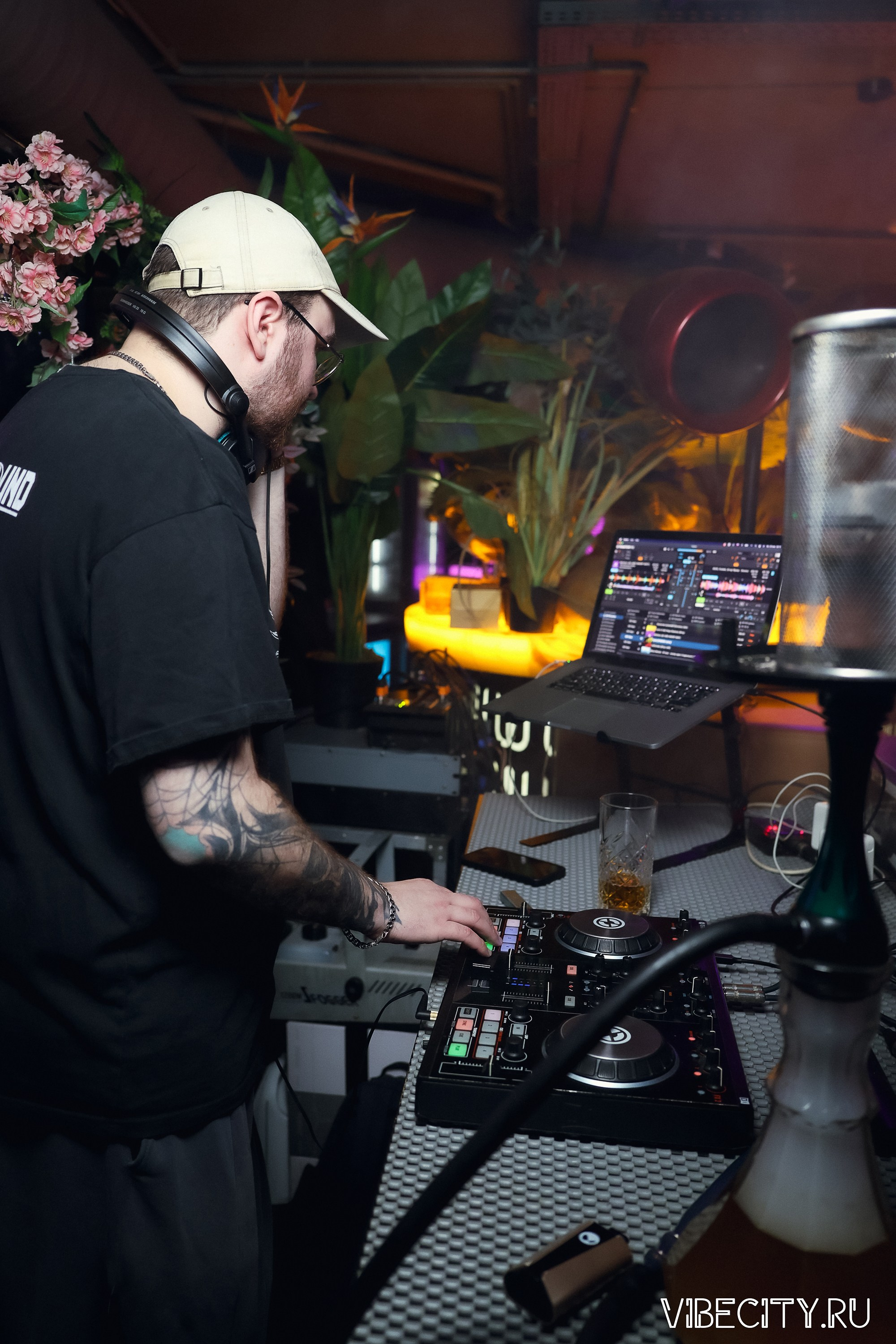 DOUBLE U. VIBECITY.RU Вайб Сити Ру Фоторепортажи Фотоотчеты Калининград