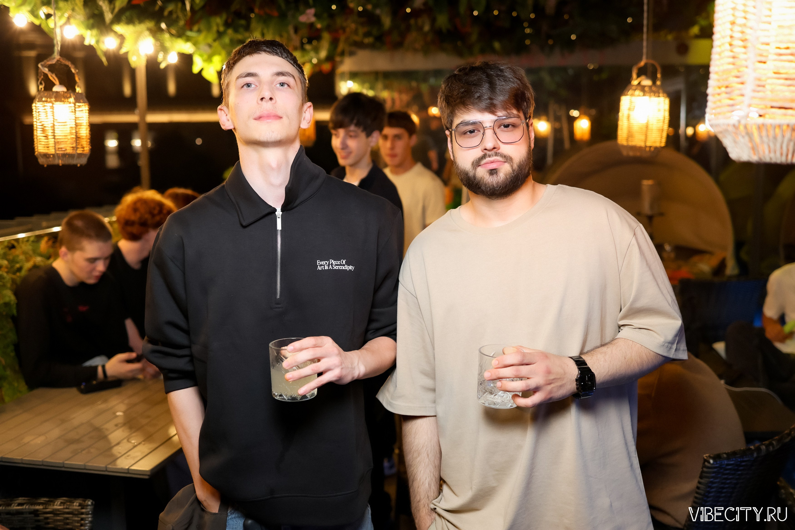 DOUBLE U. VIBECITY.RU Вайб Сити Ру Фоторепортажи Фотоотчеты Калининград